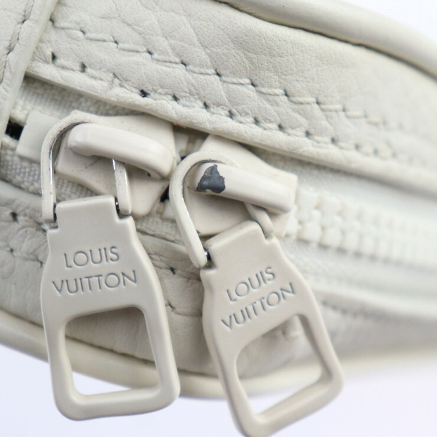 Louis Vuitton Utility