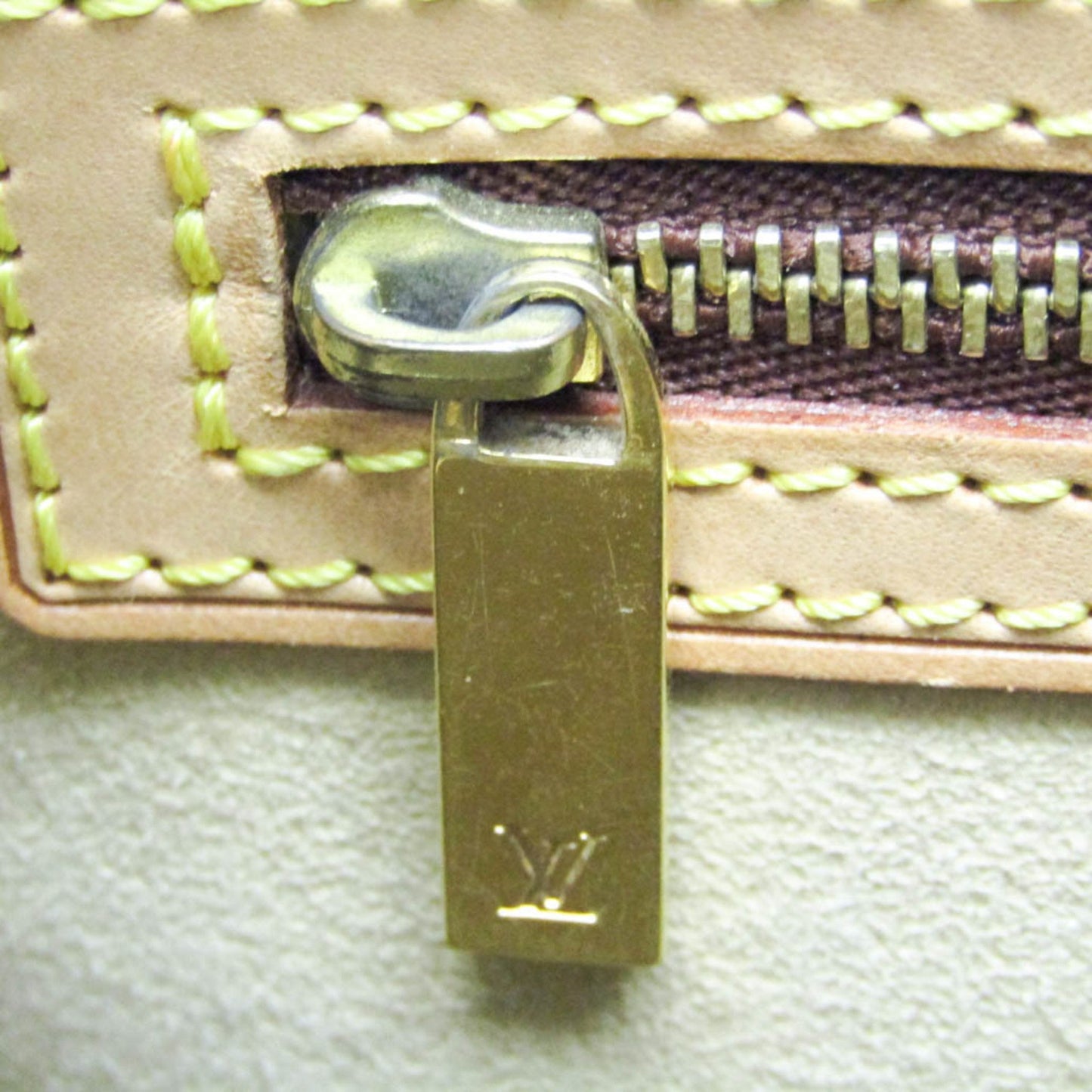 Louis Vuitton Looping MM