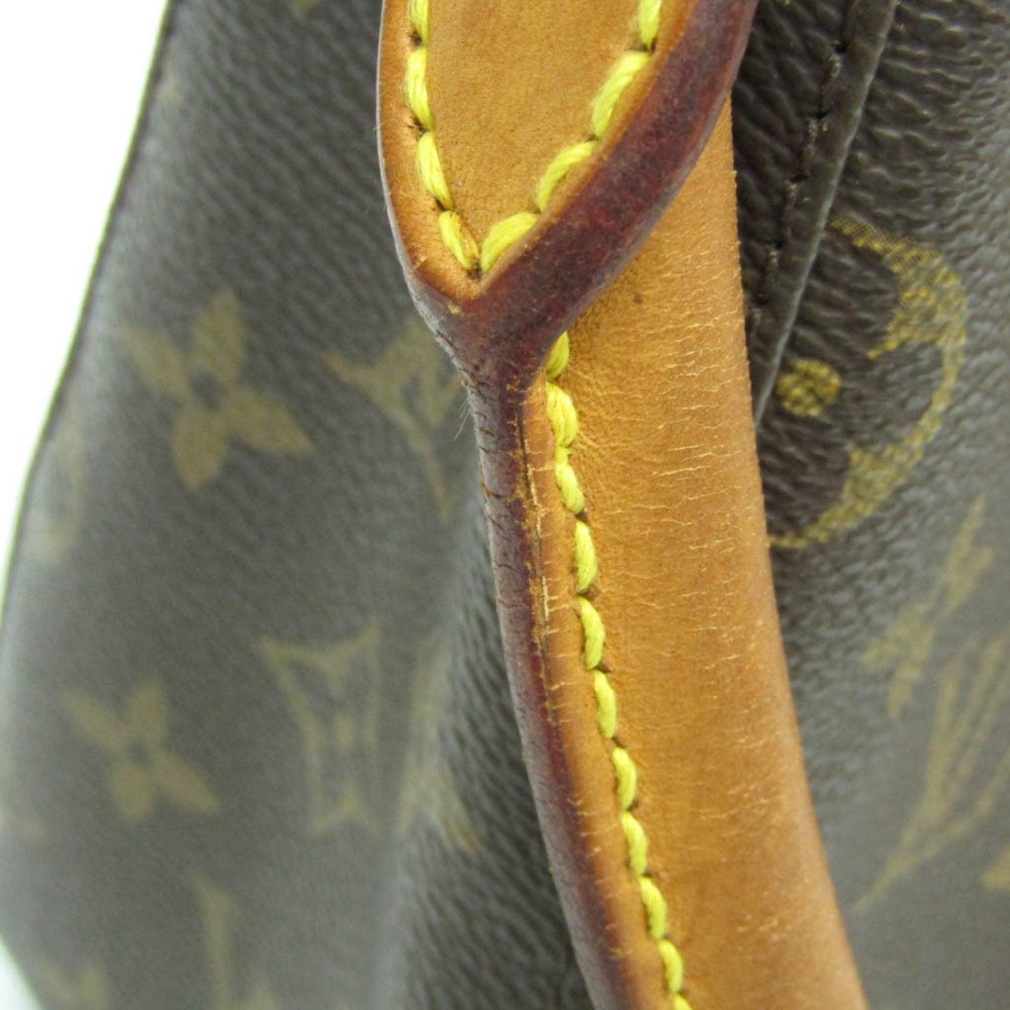 Louis Vuitton Looping MM
