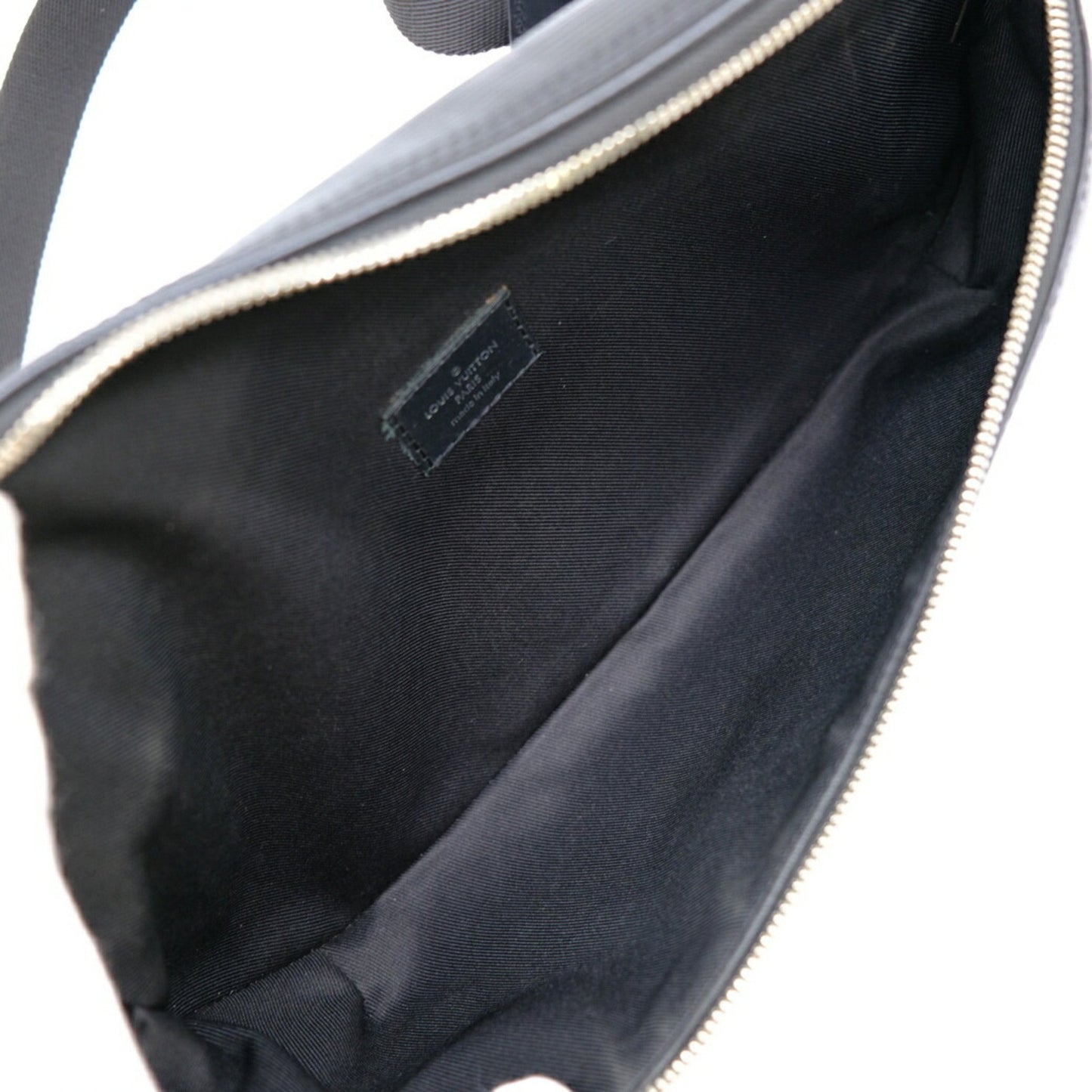 Louis Vuitton Circle