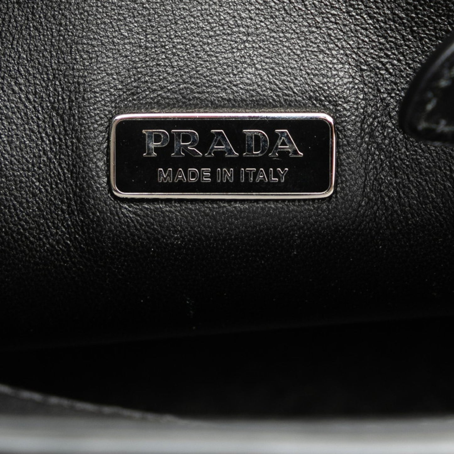 Prada Ouverture