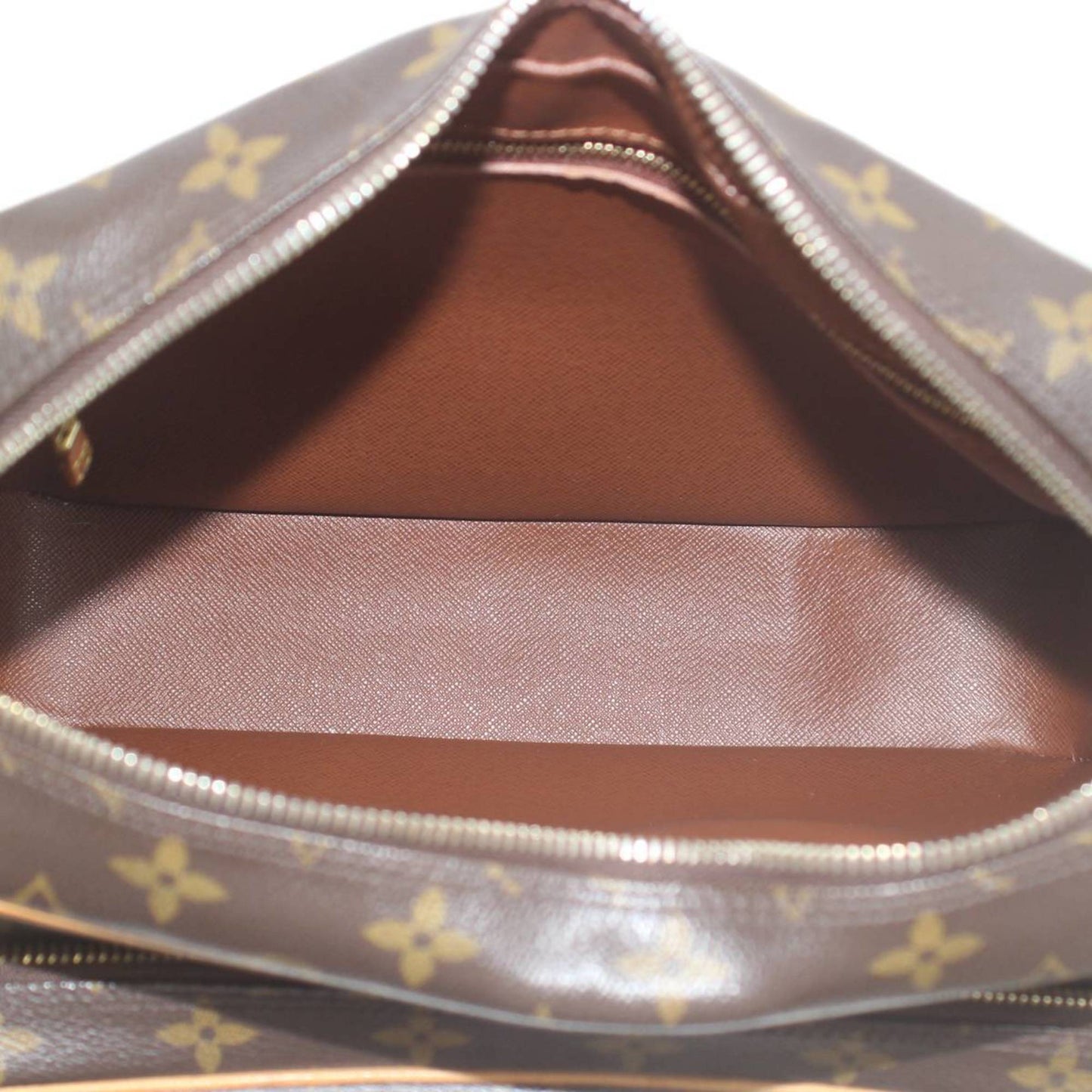 Louis Vuitton Nile