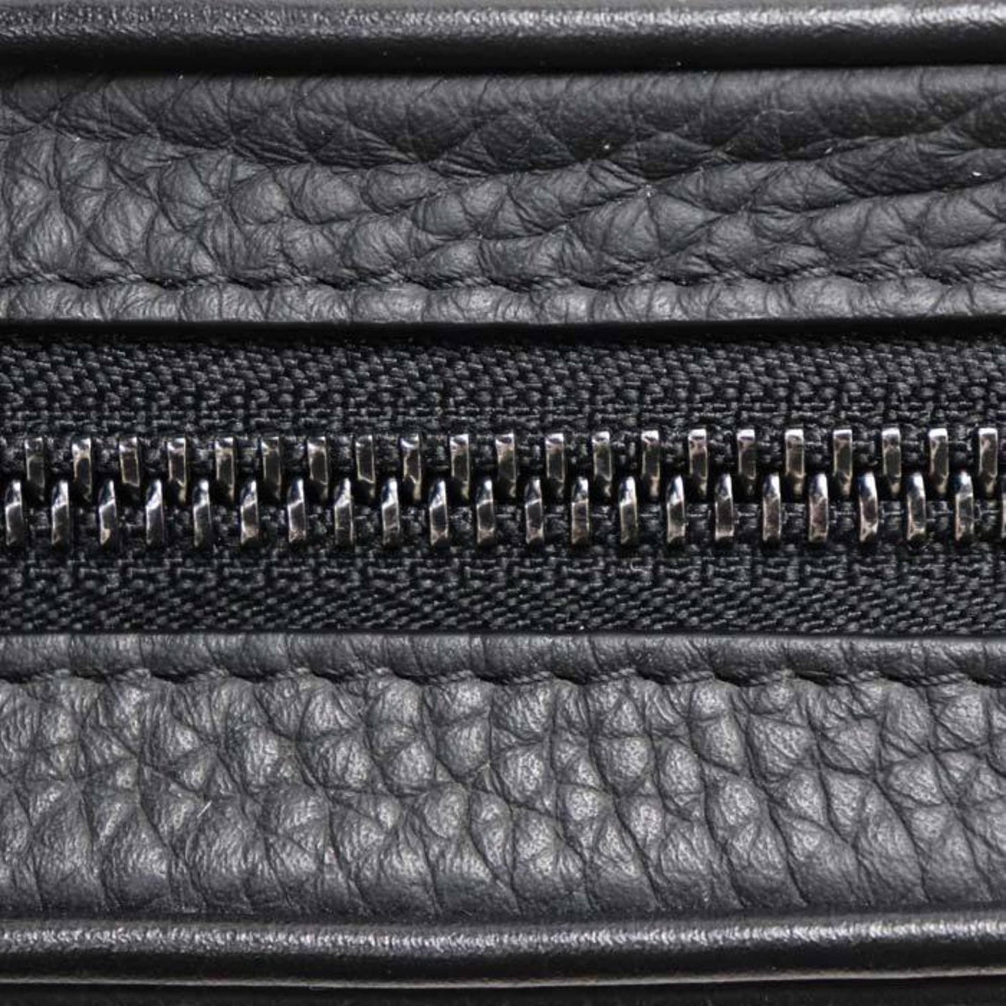 Louis Vuitton Volga