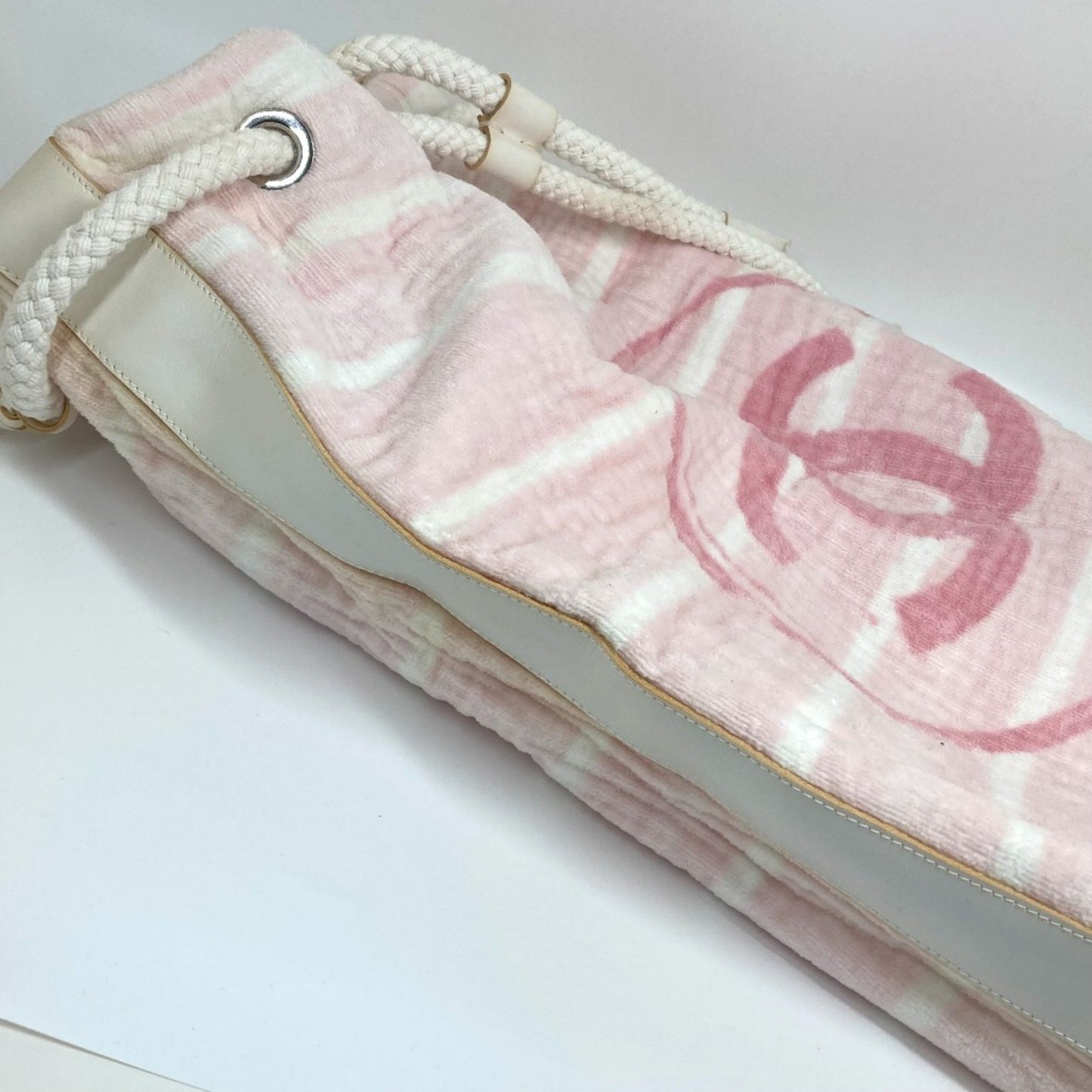 Chanel Logo CC