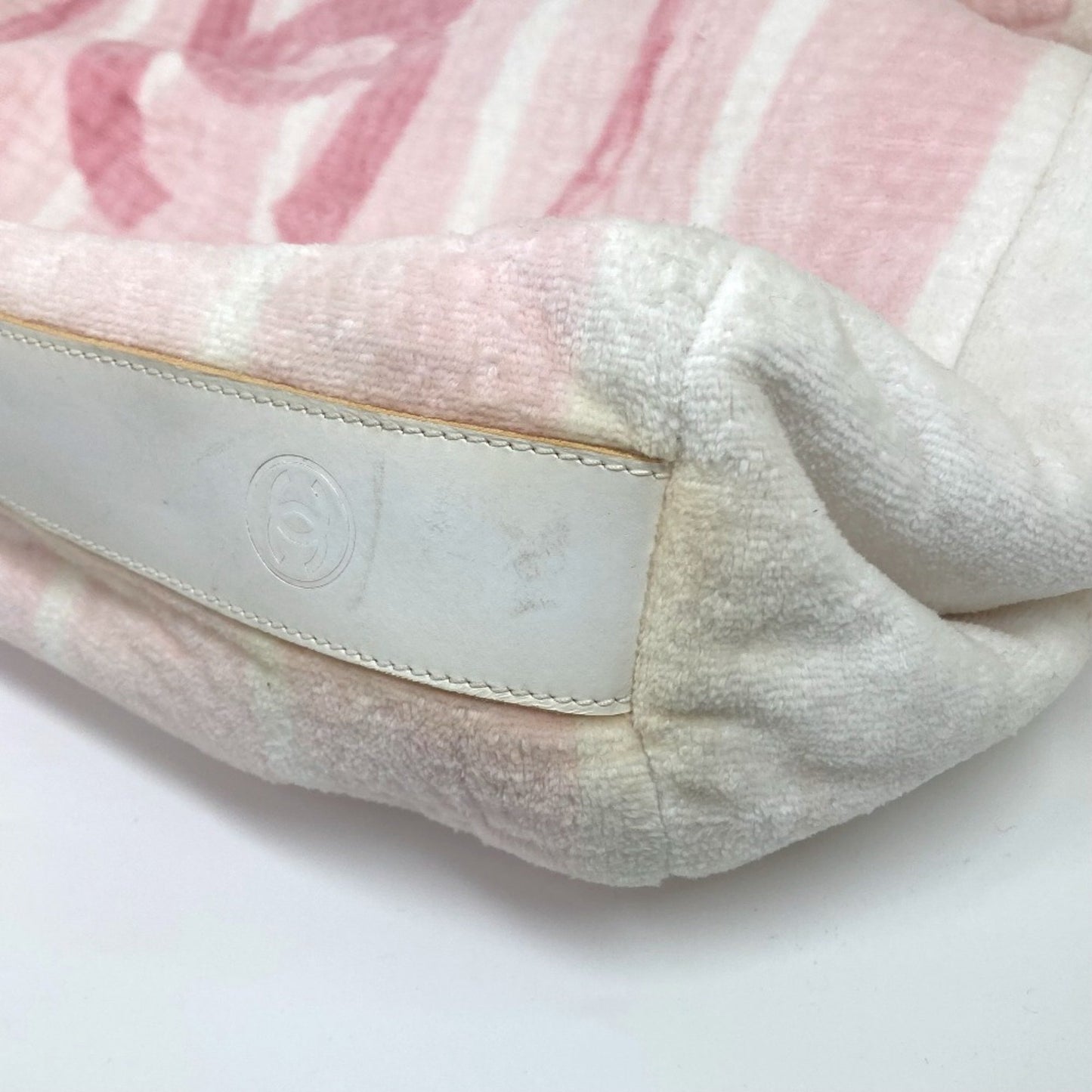 Chanel Logo CC