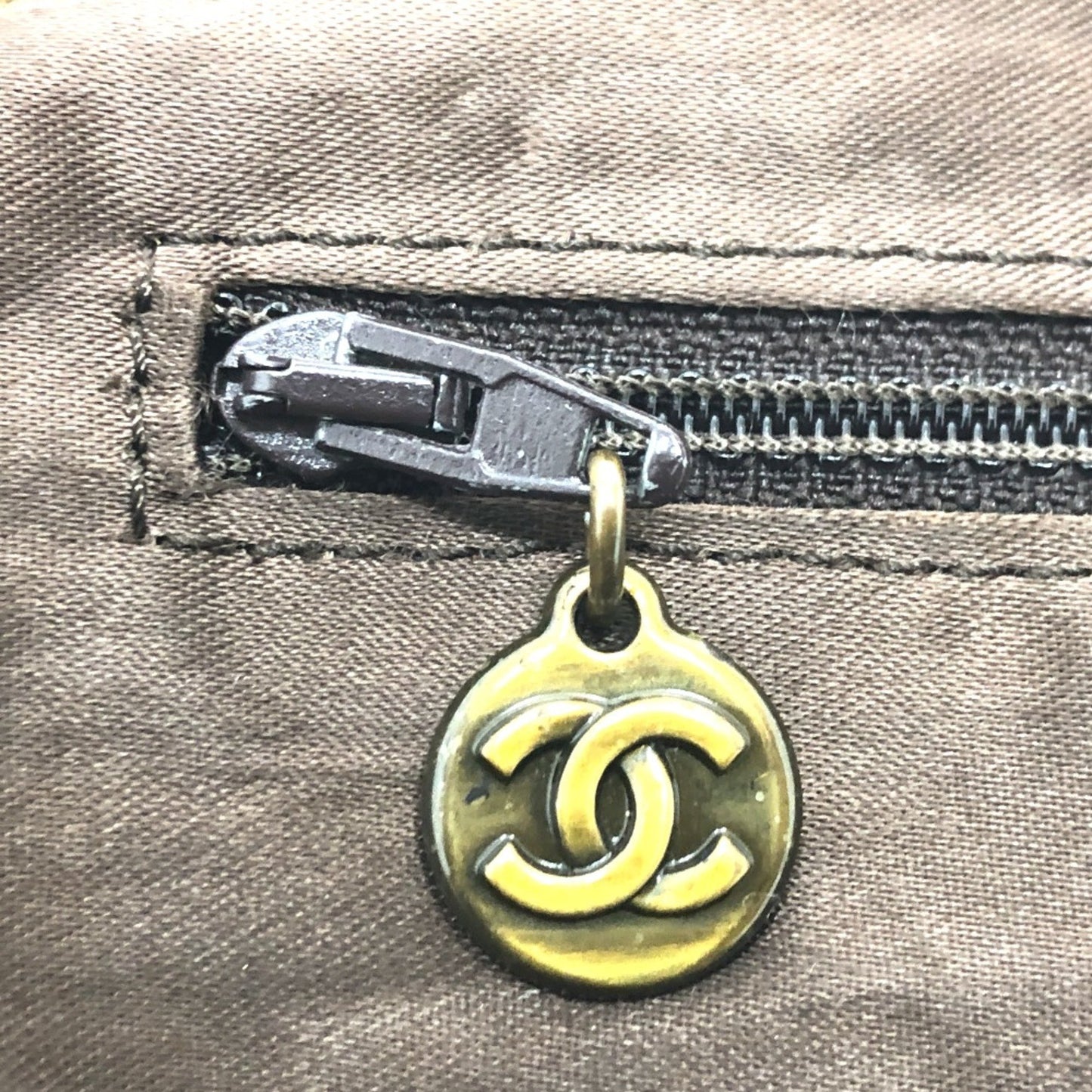 Chanel Logo CC