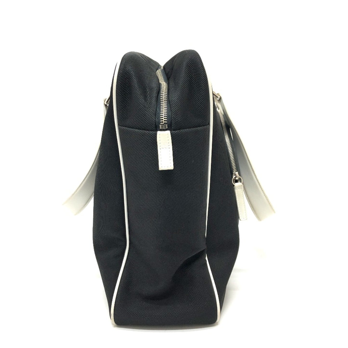 Chanel Shoulder bag