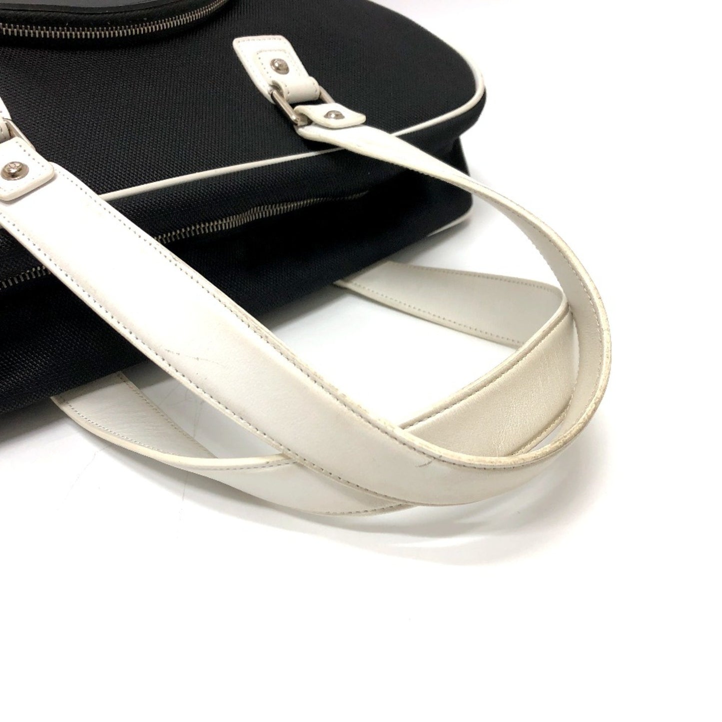Chanel Shoulder bag