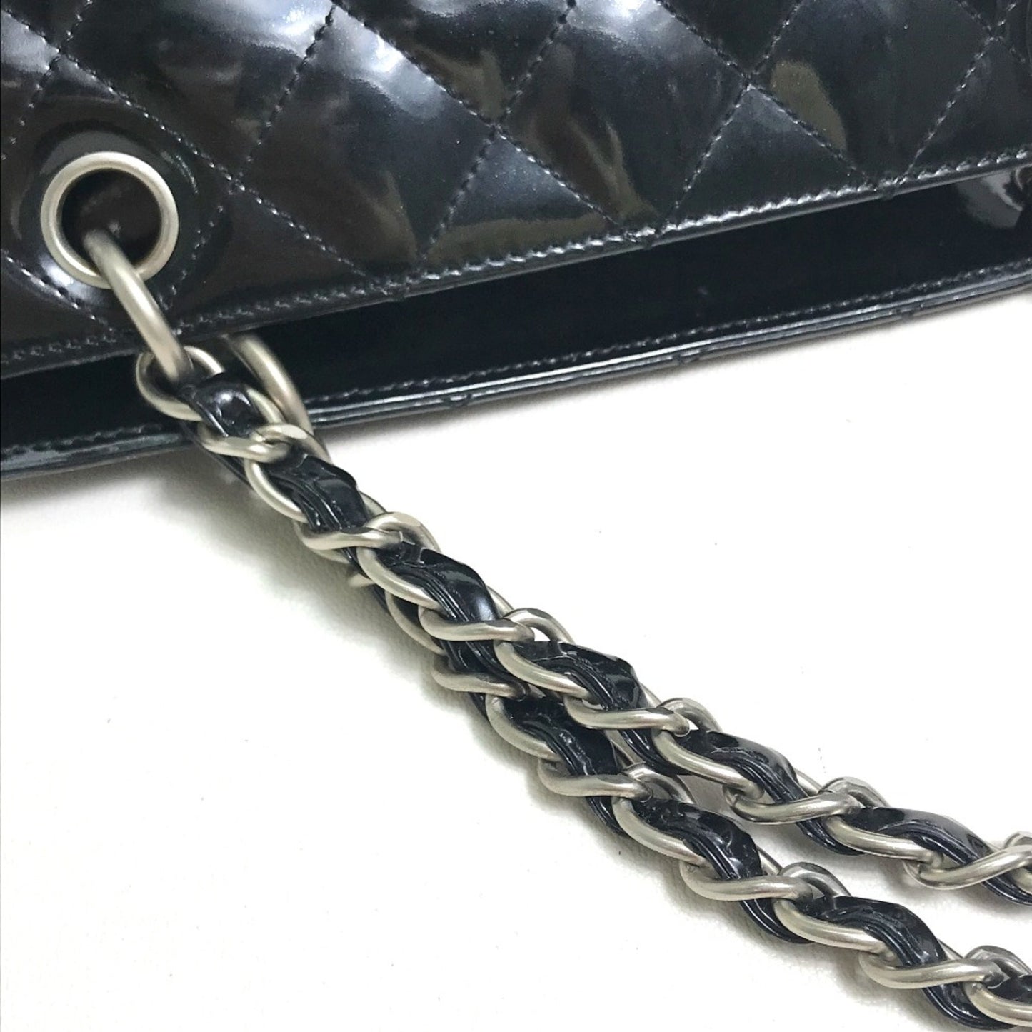 Chanel Shopping