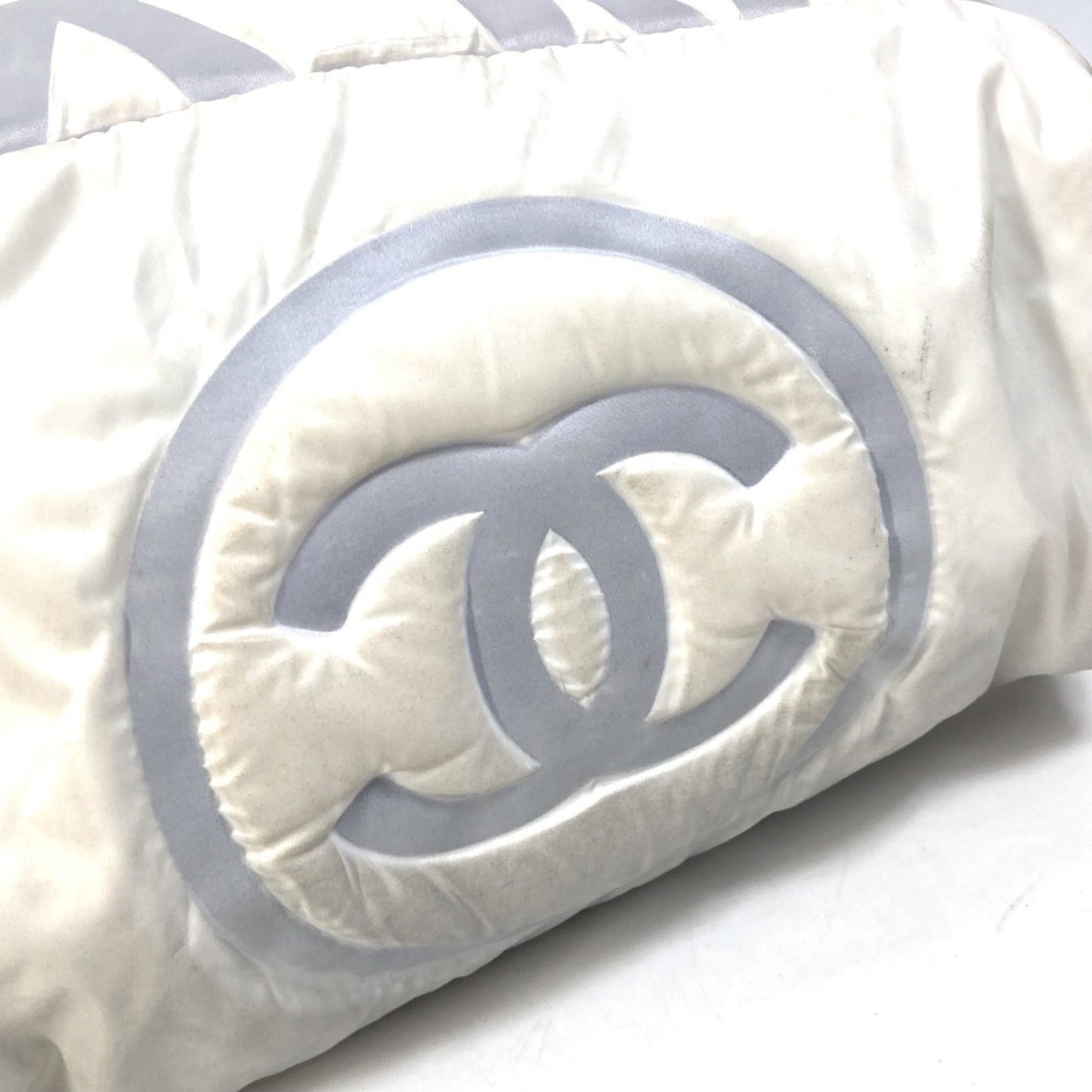 Chanel Cocon neige