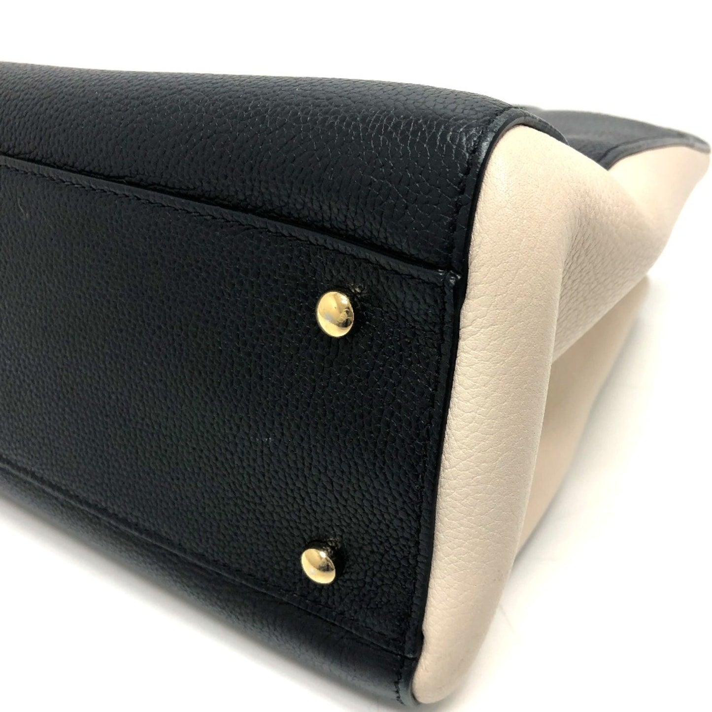 Chanel Cabas