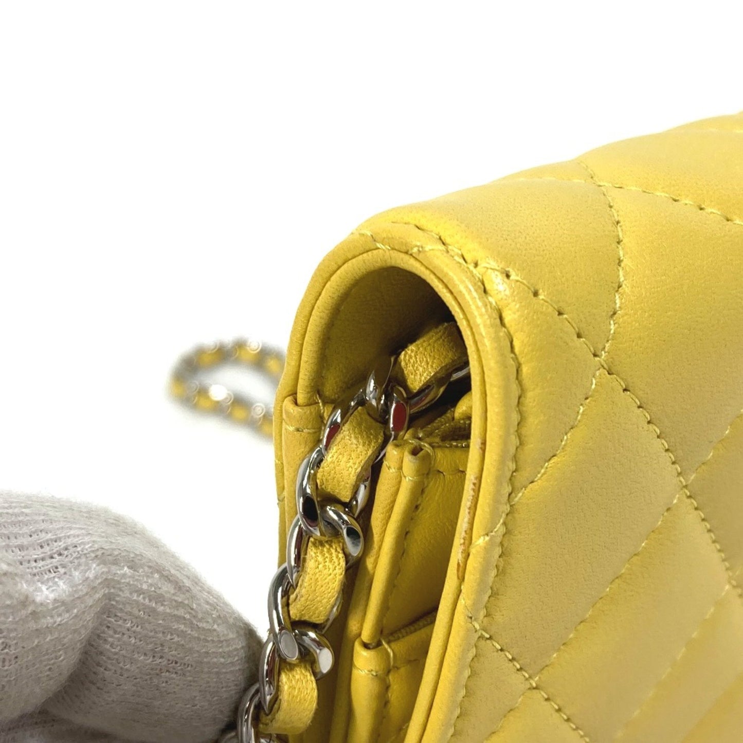 Chanel Wallet On Chain