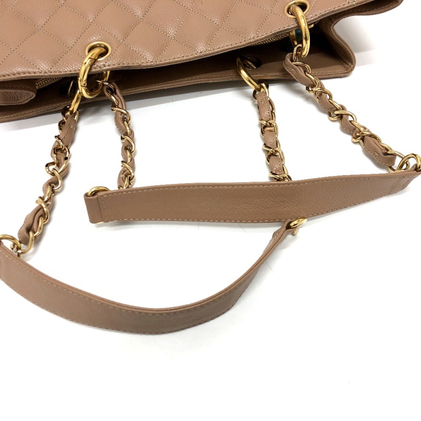 Chanel Shopping