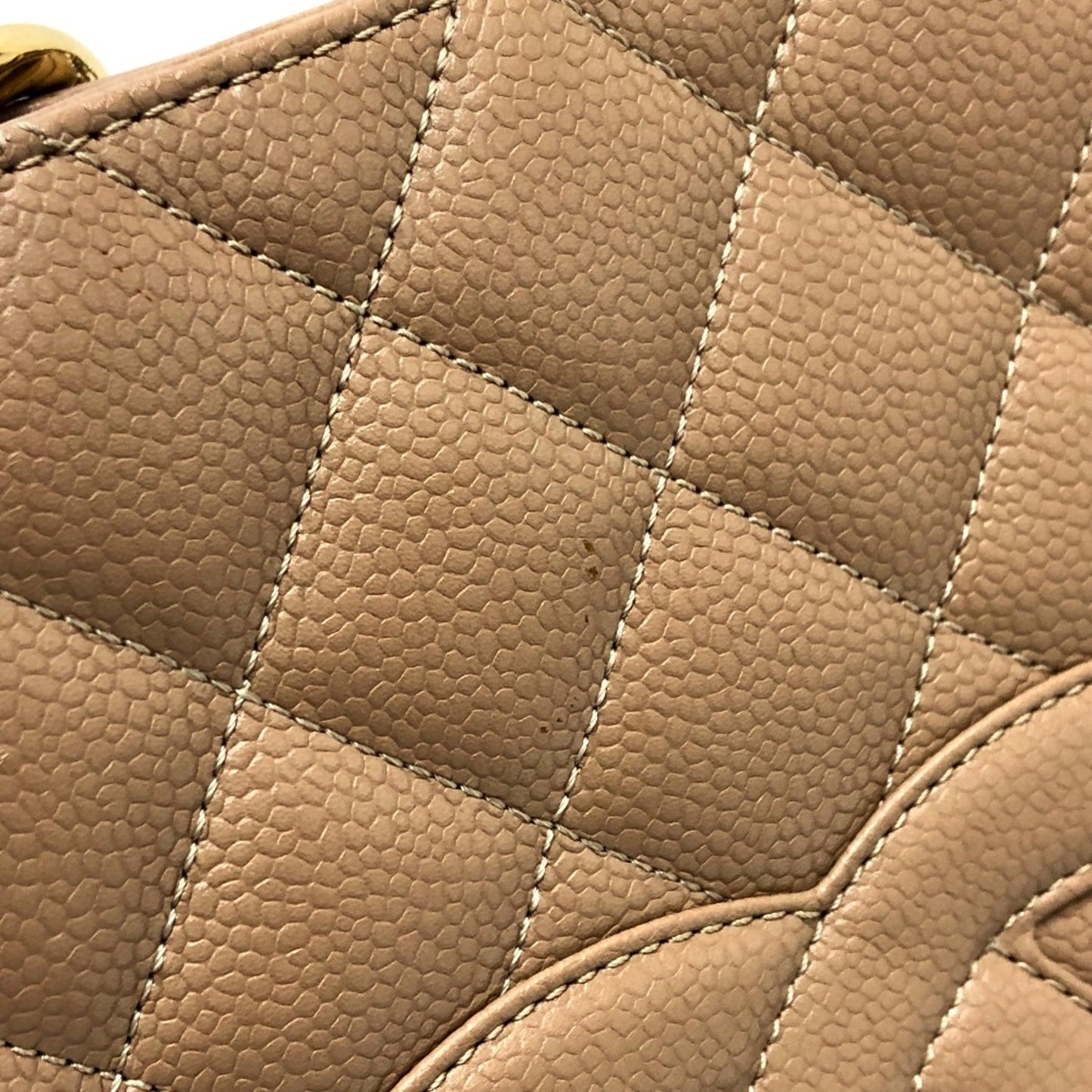 Chanel Shopping