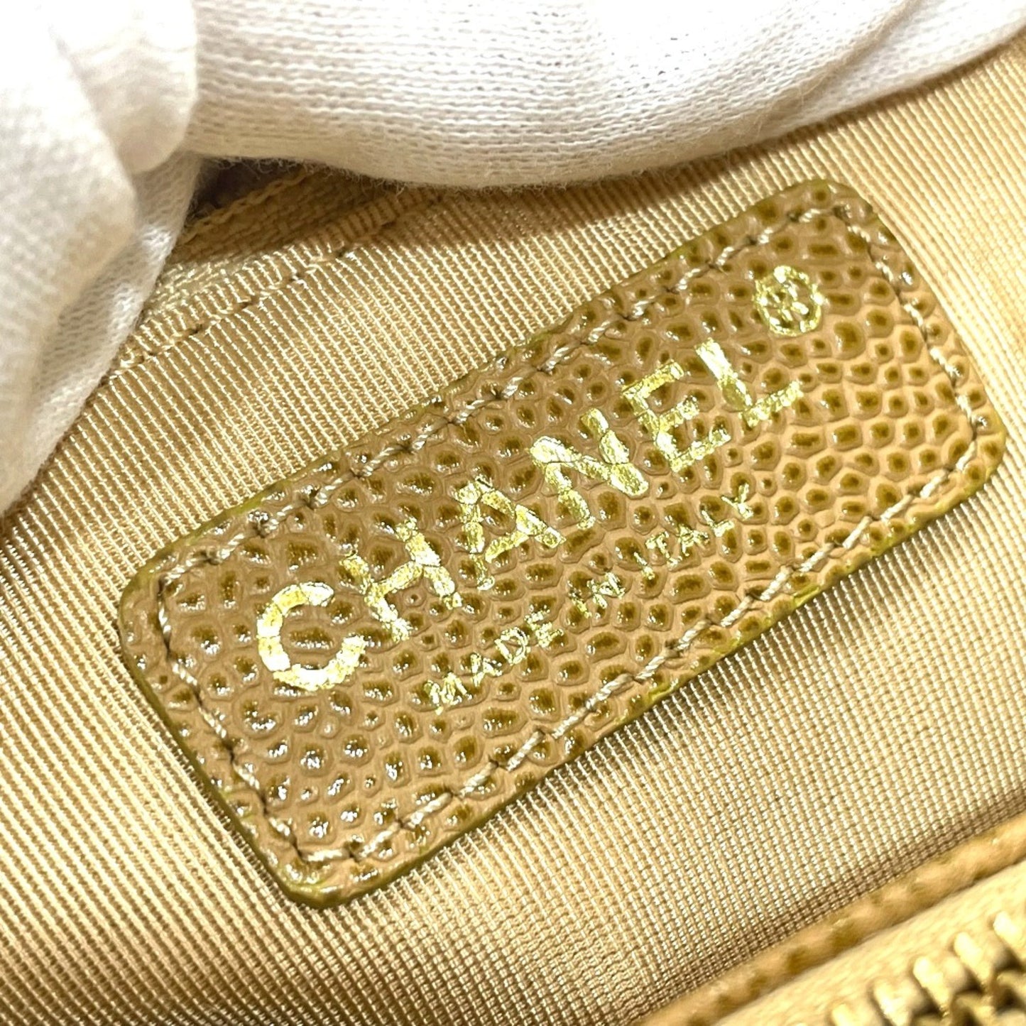 Chanel Shopping
