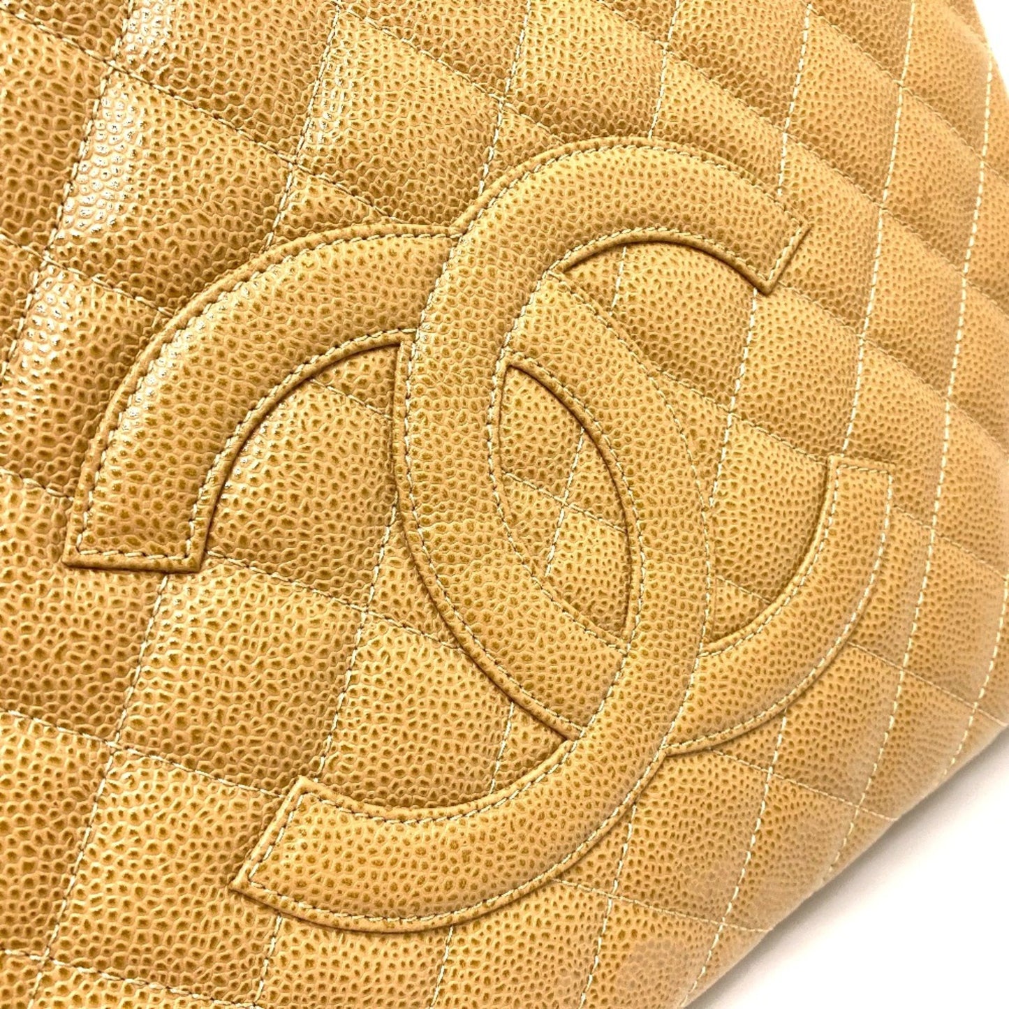 Chanel Shopping