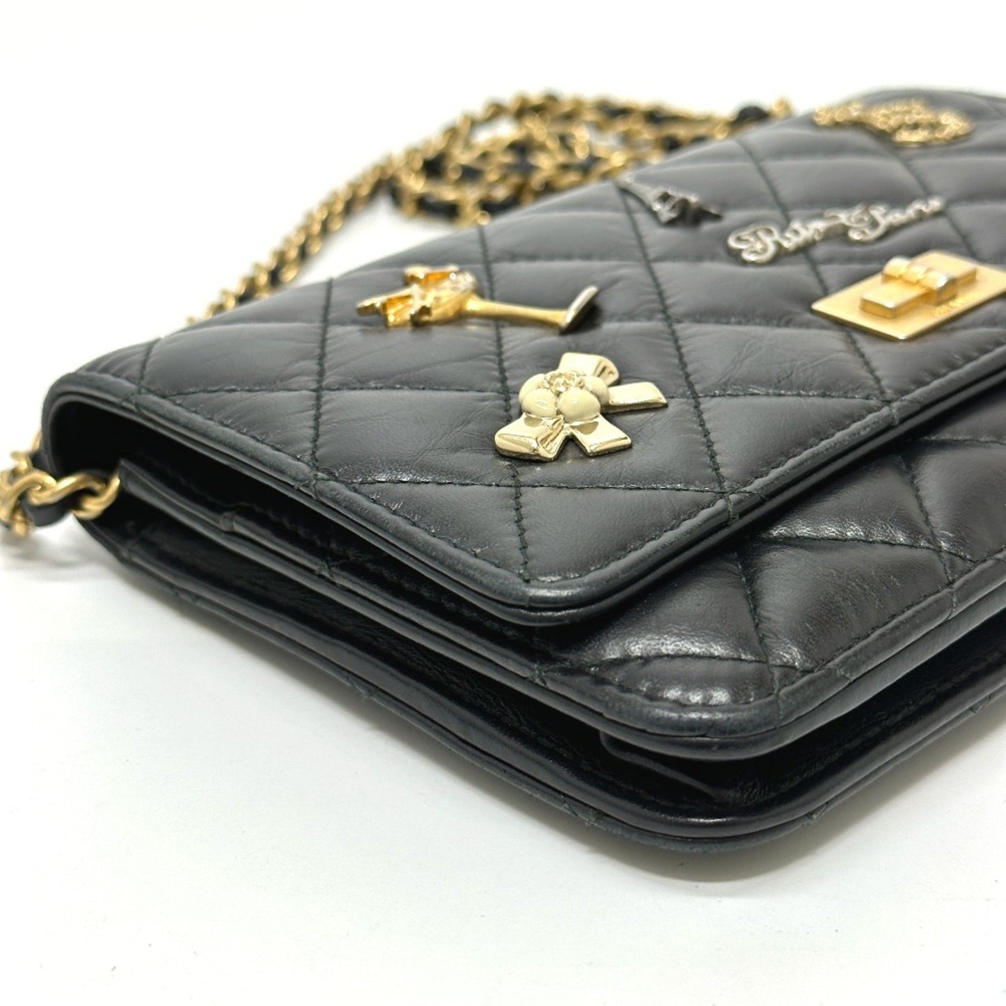 Chanel Wallet On Chain