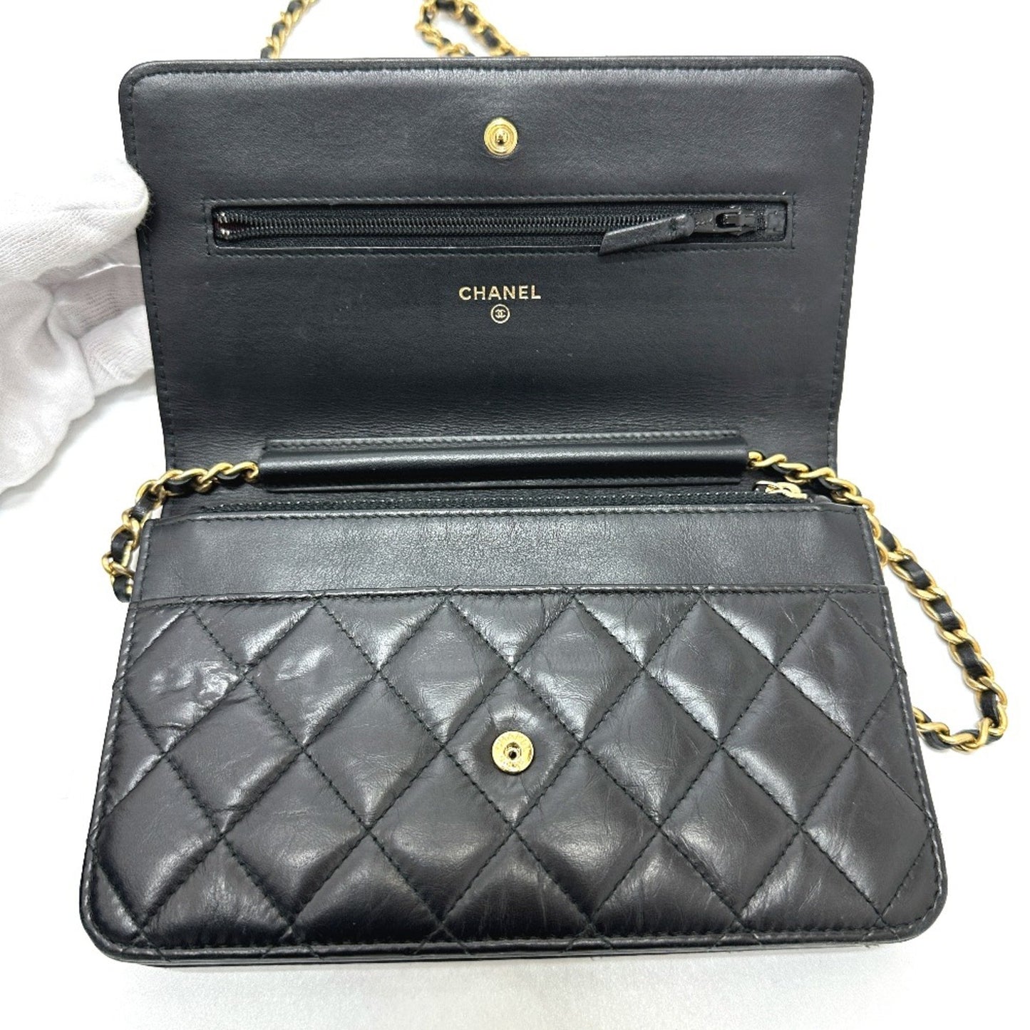 Chanel Wallet On Chain