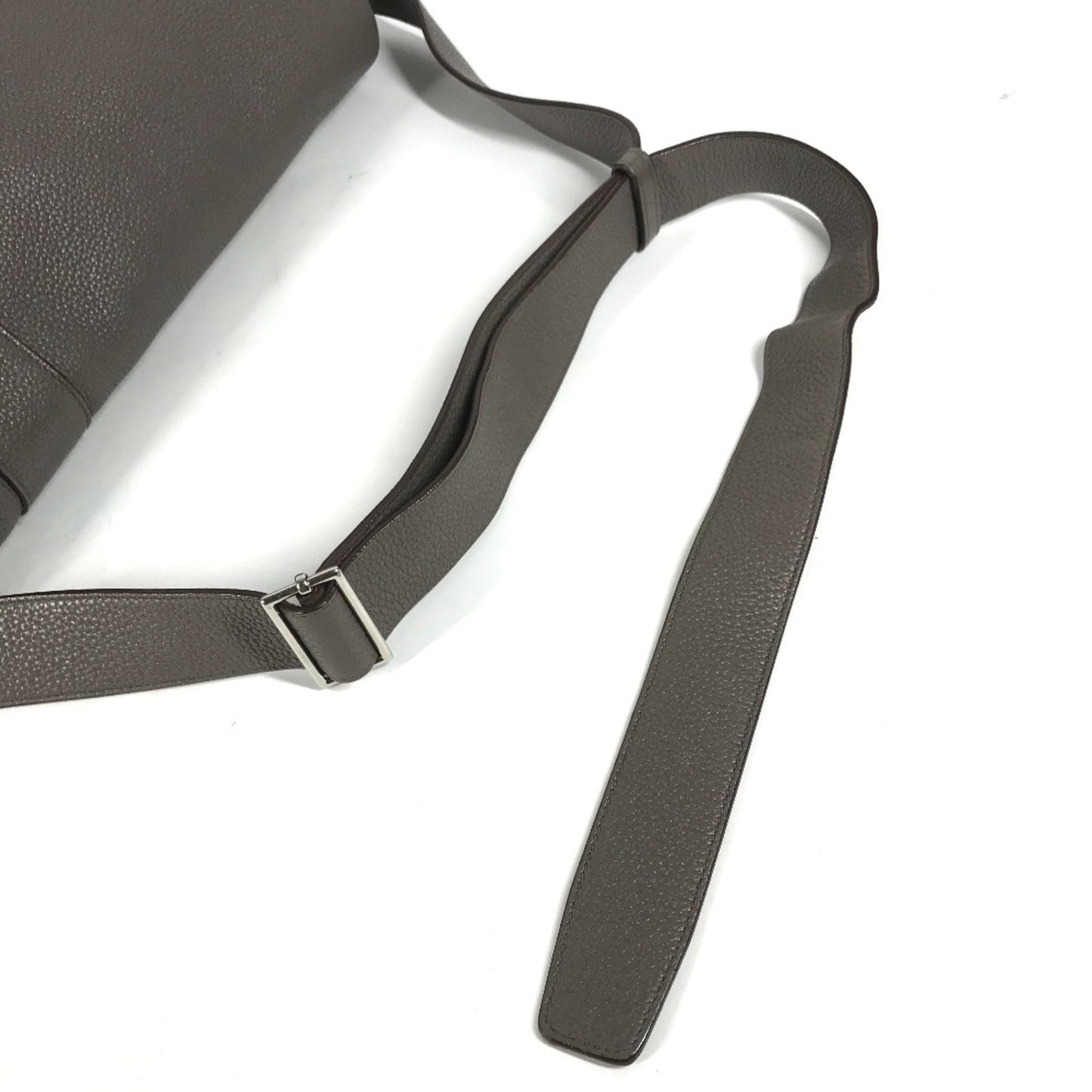 Hermès Alfred