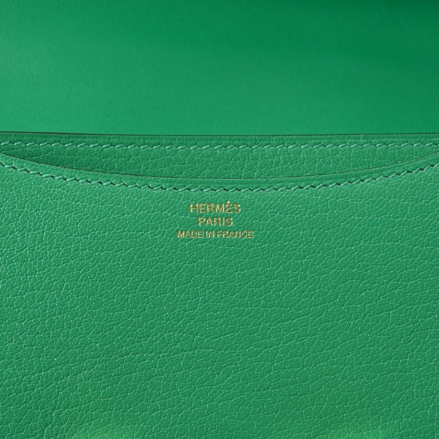 Hermès Constance