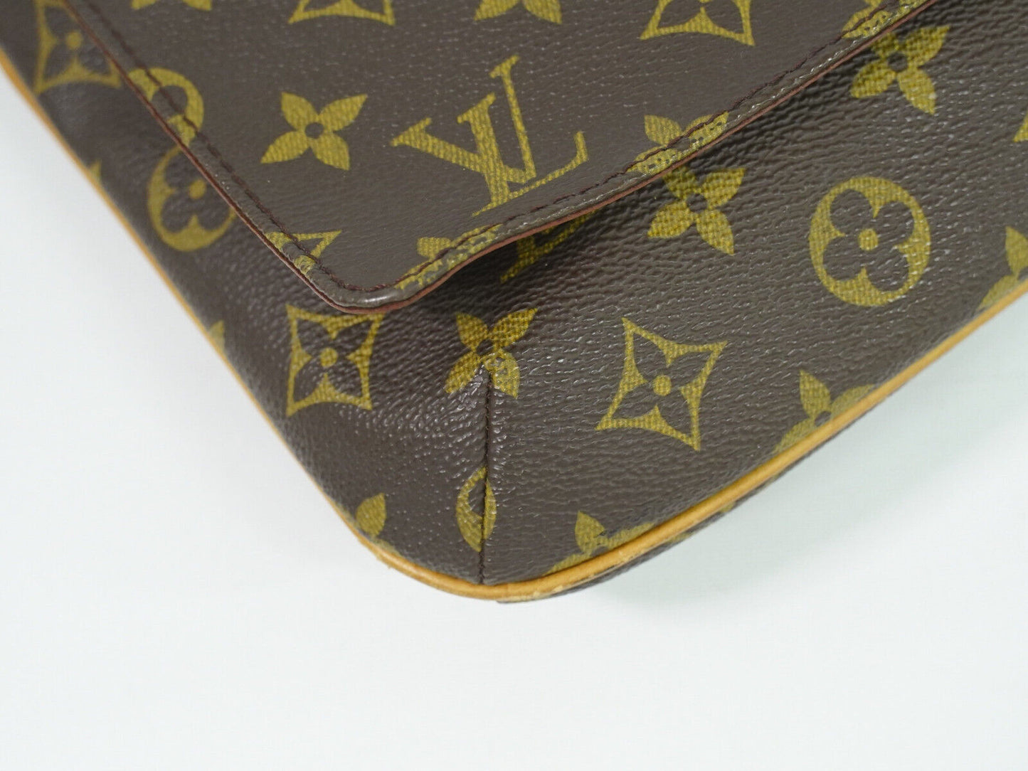 Louis Vuitton Musette Tango