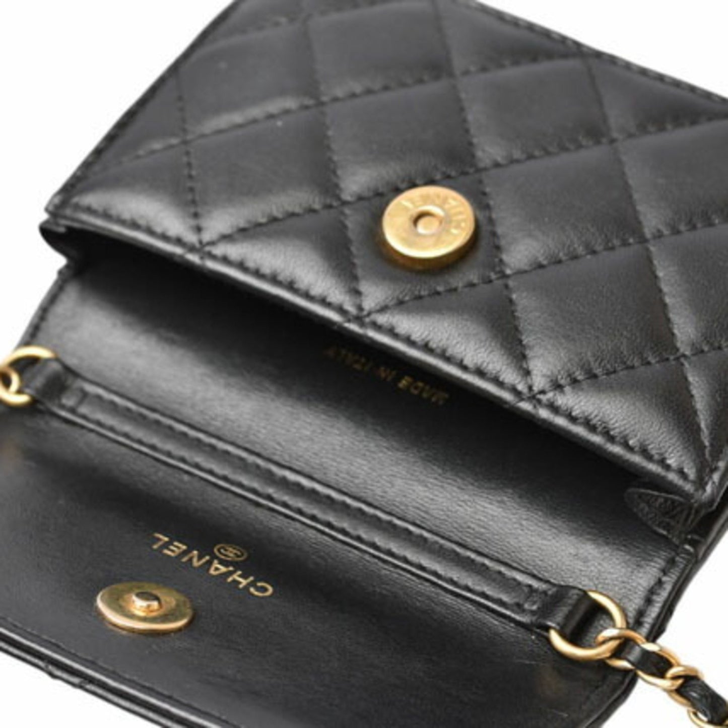 Chanel Wallet On Chain