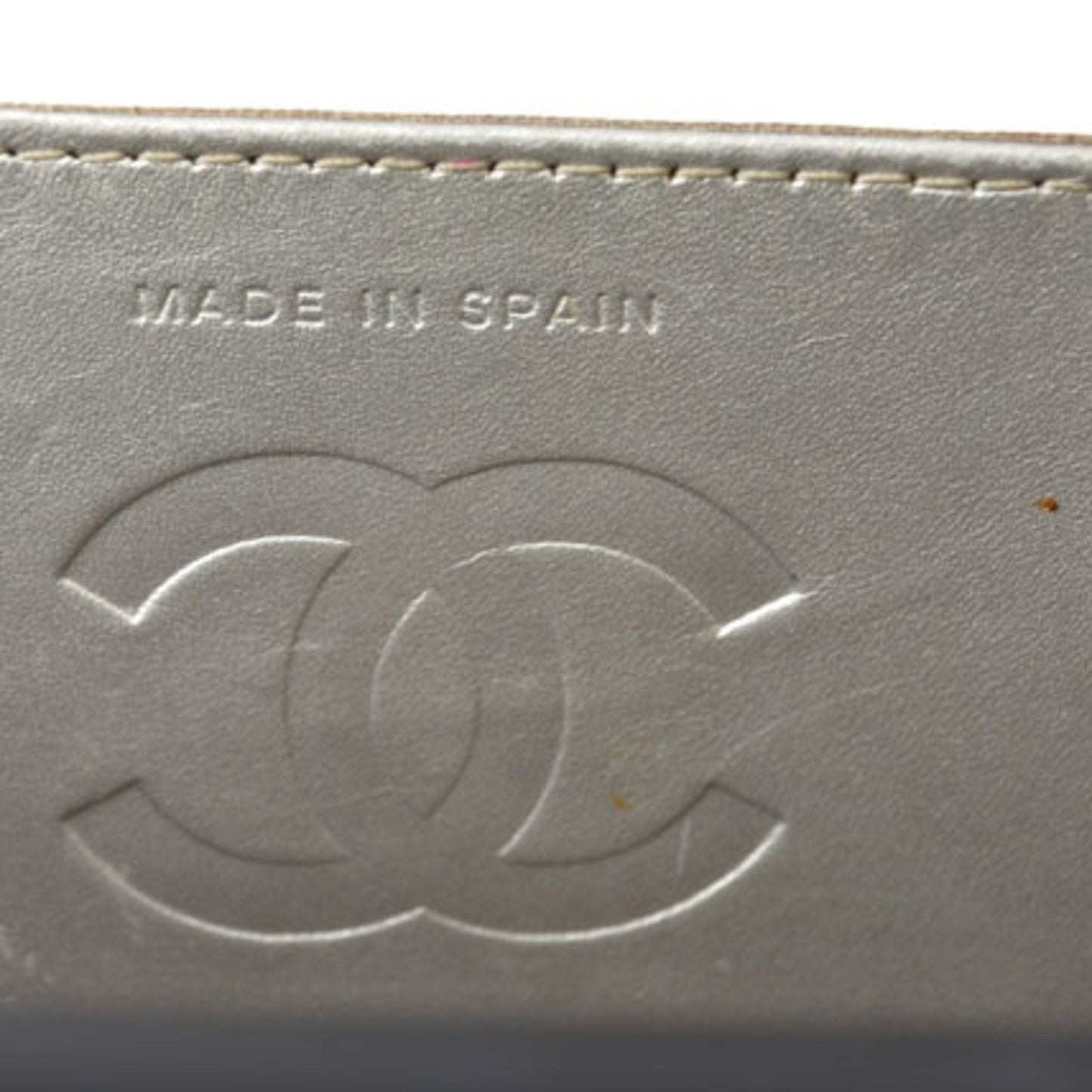 Chanel Wallet On Chain