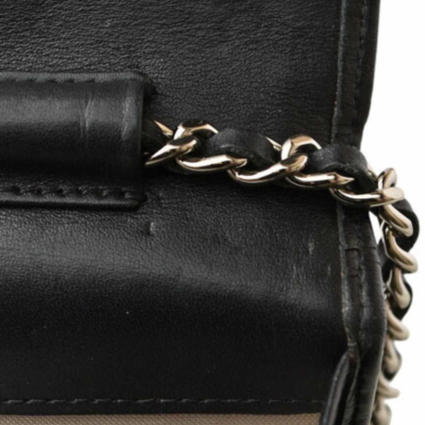 Chanel Wallet On Chain