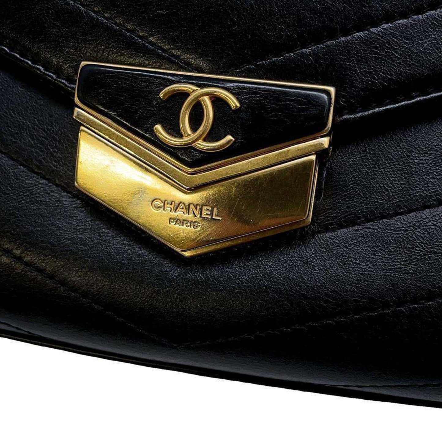 Chanel V-Stich