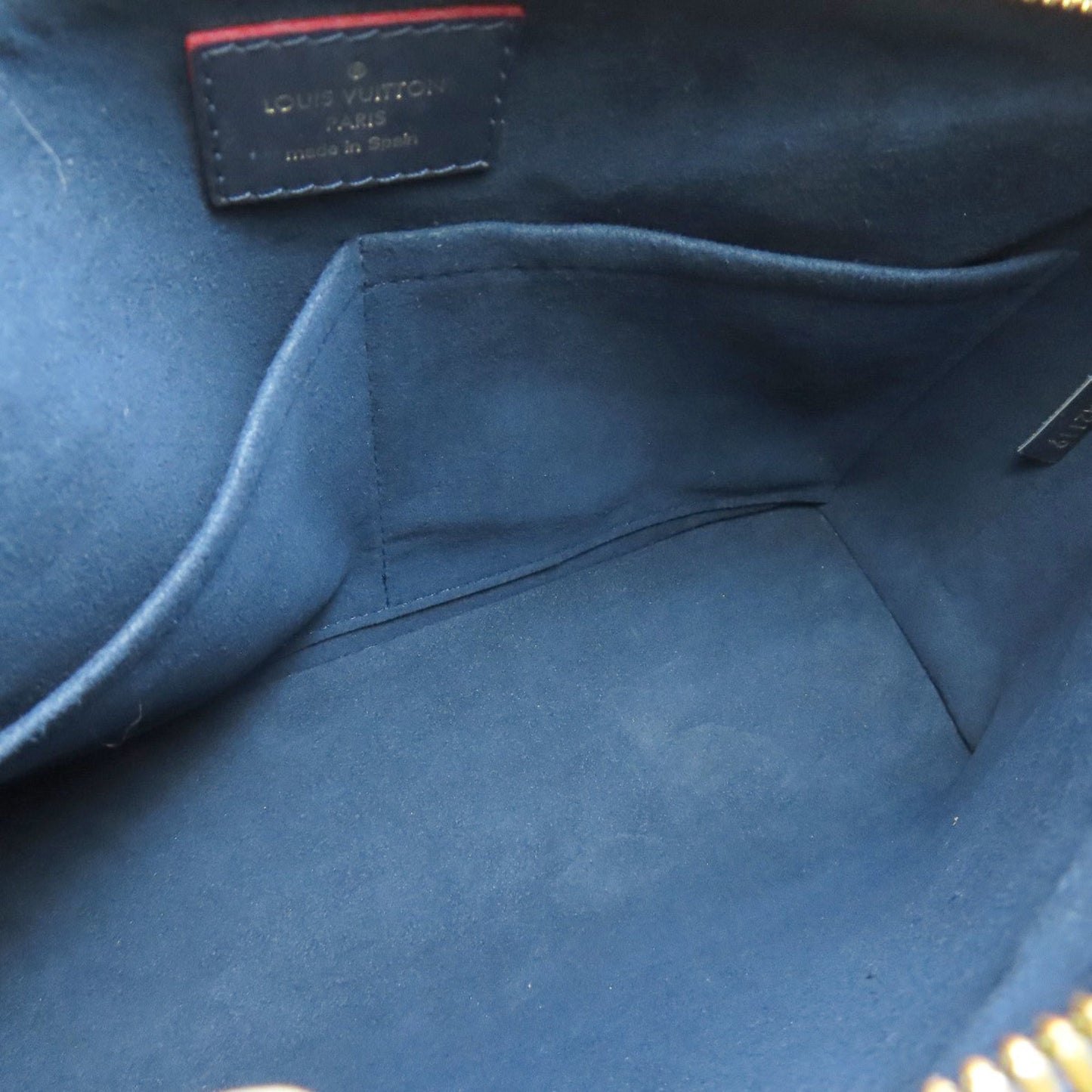 Louis Vuitton V Tote BB