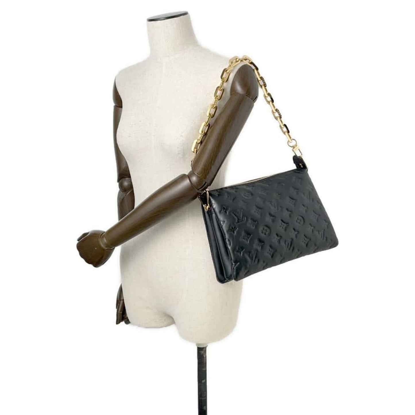 Louis Vuitton Coussin