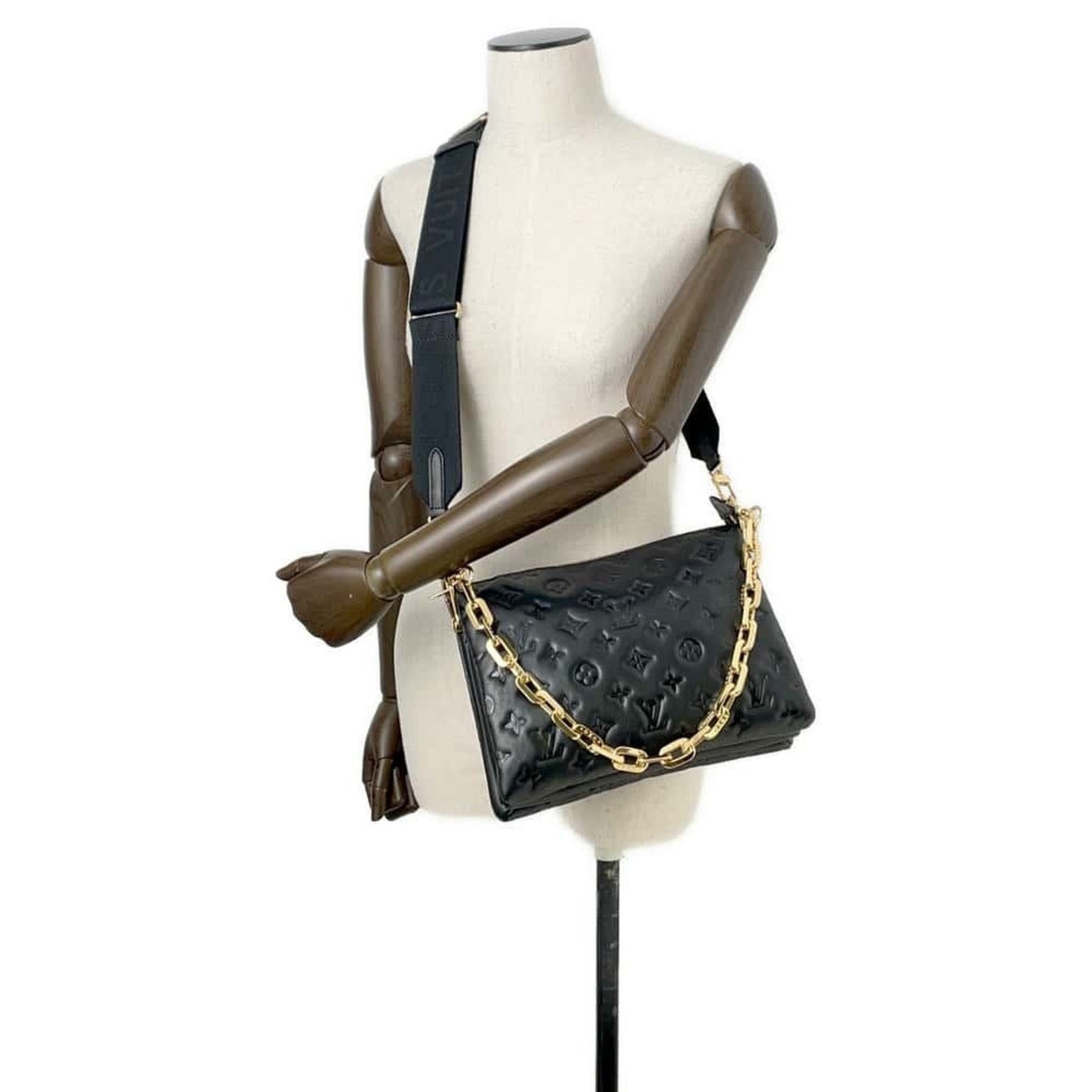 Louis Vuitton Coussin