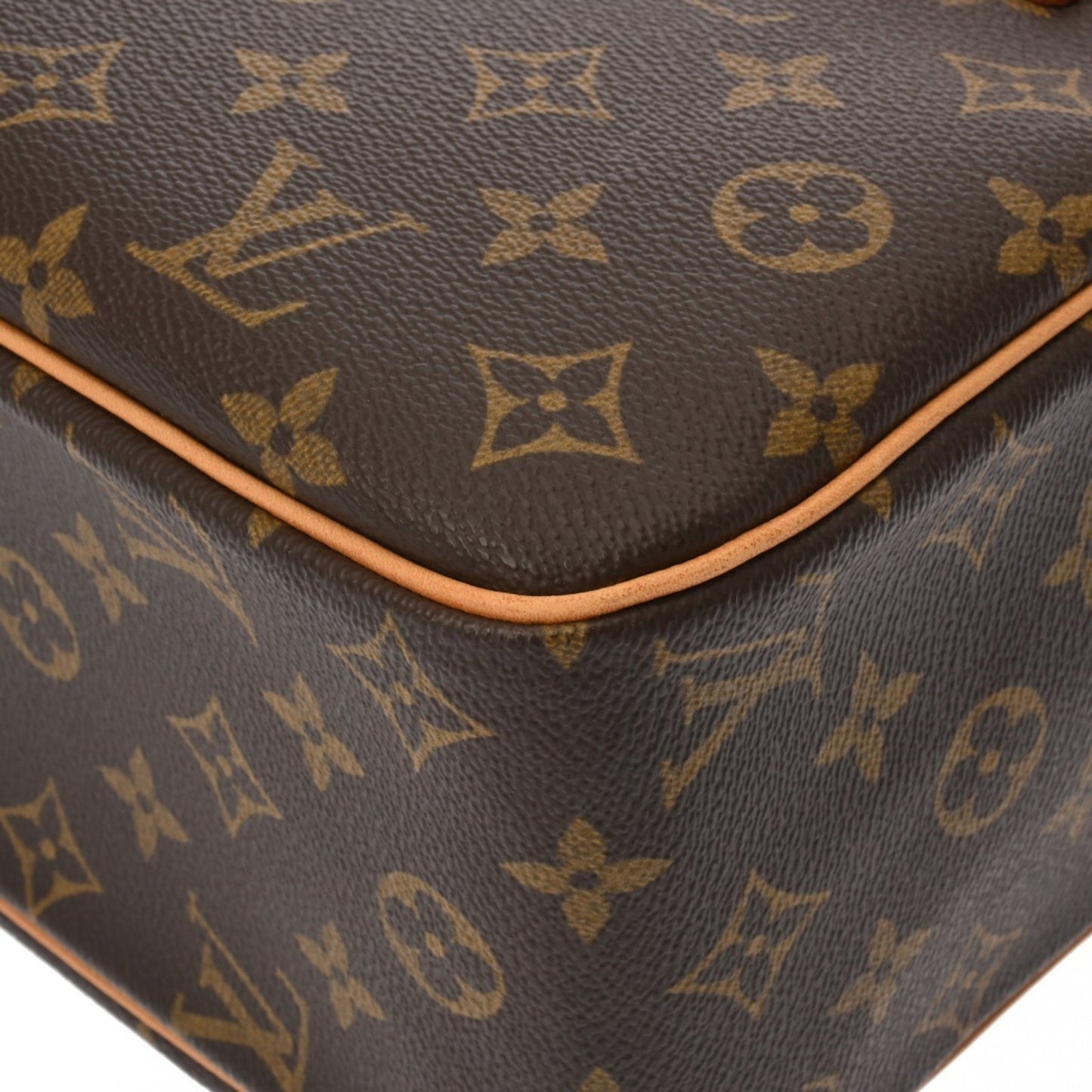 Louis Vuitton Cité