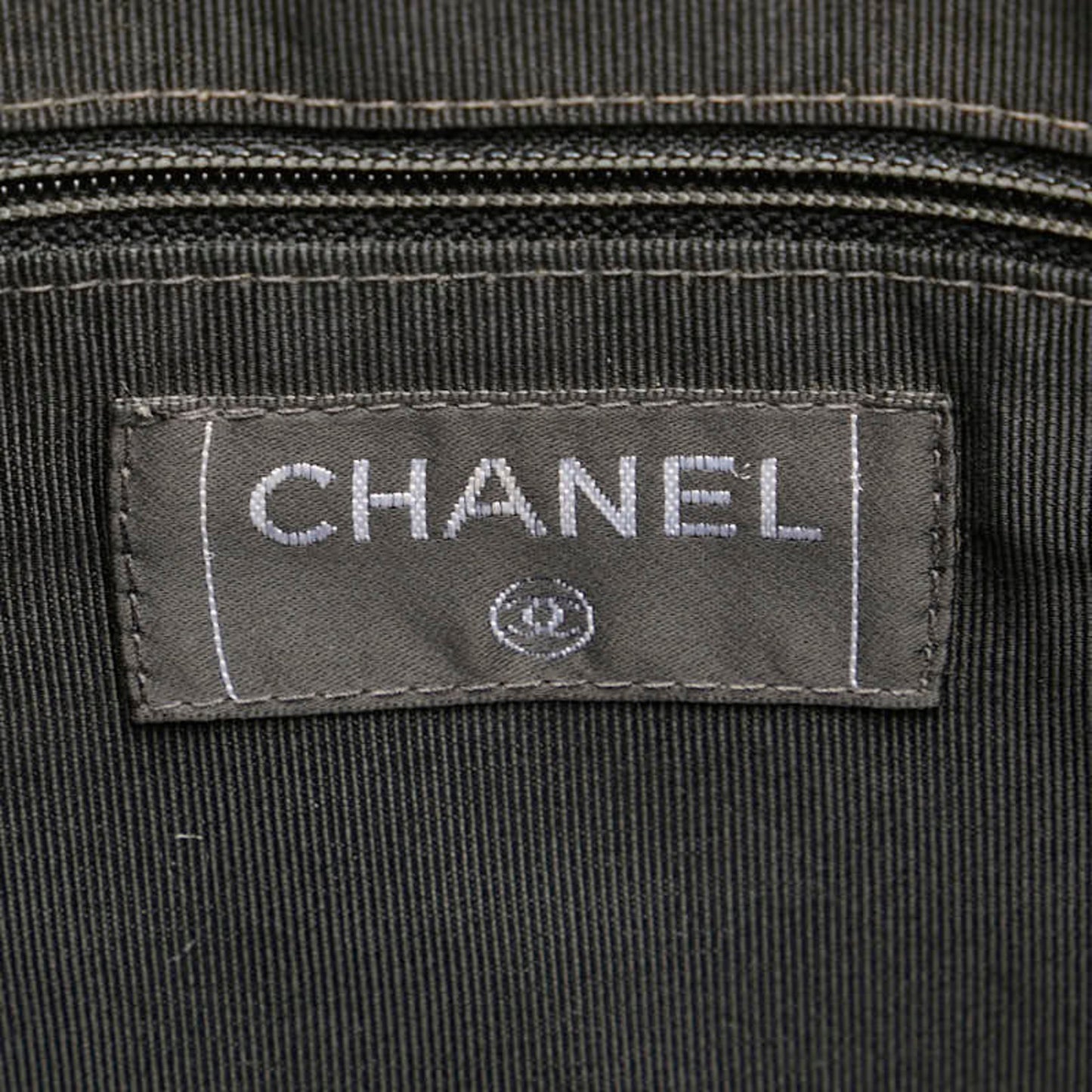 Chanel Shopping