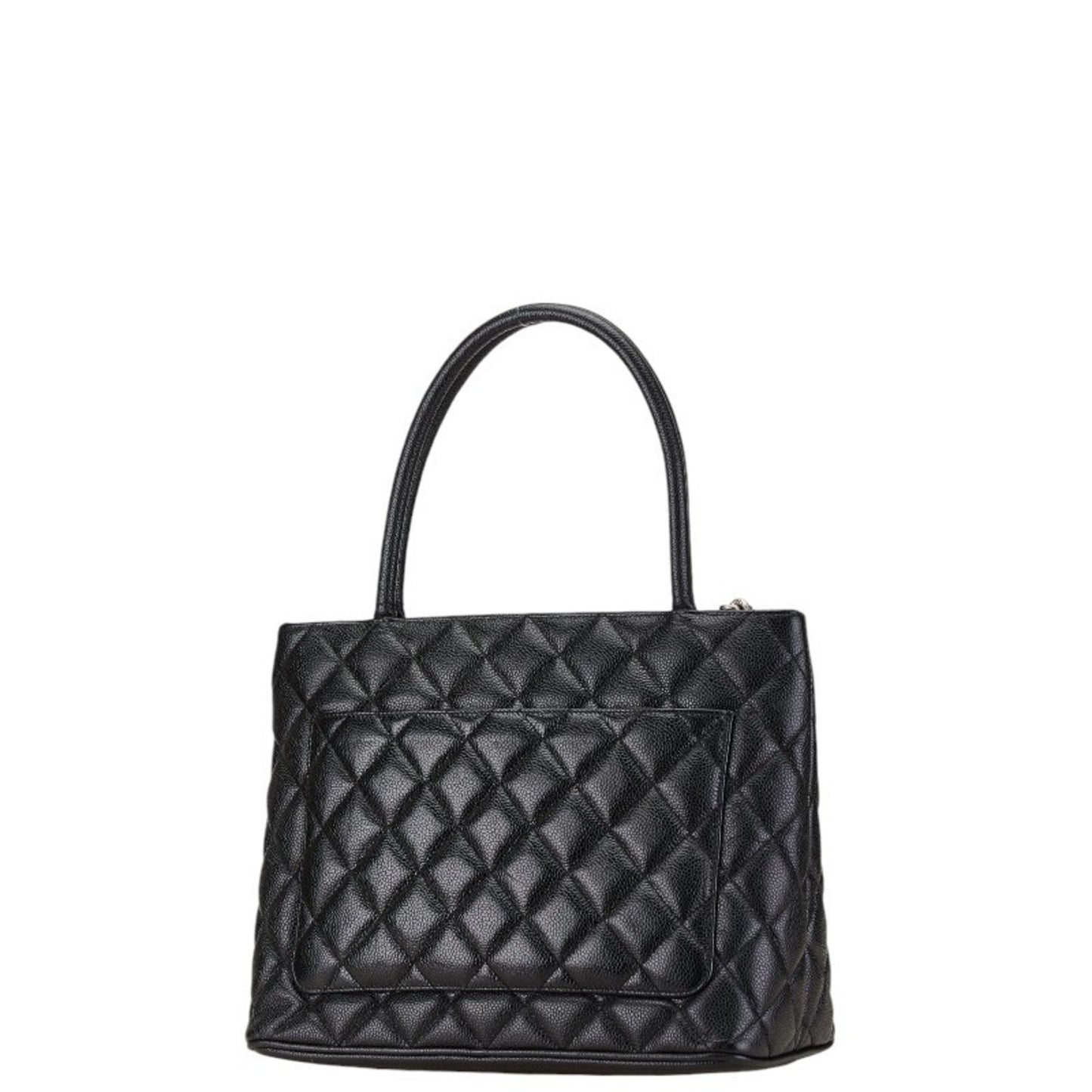 Chanel Medaillon