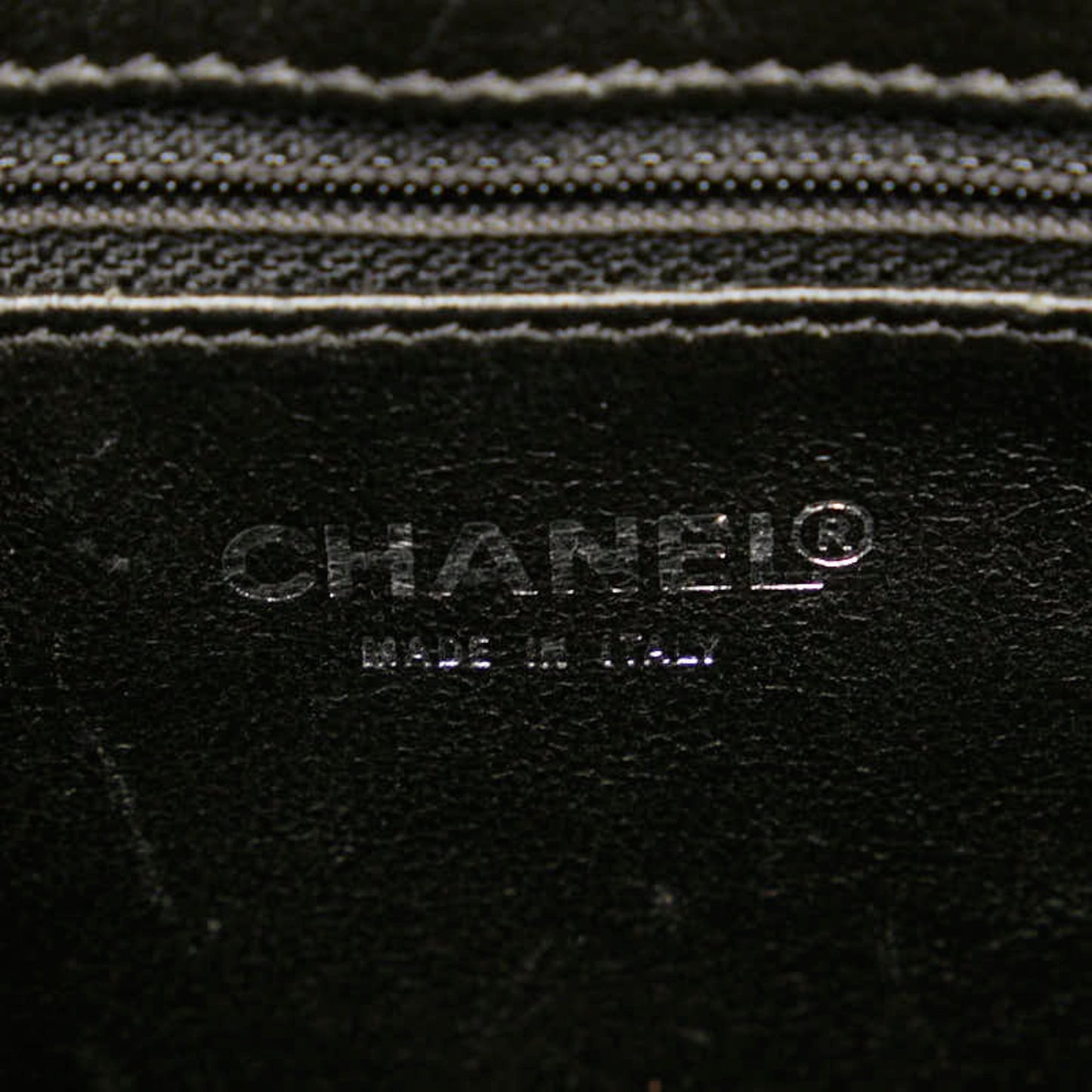 Chanel Medaillon