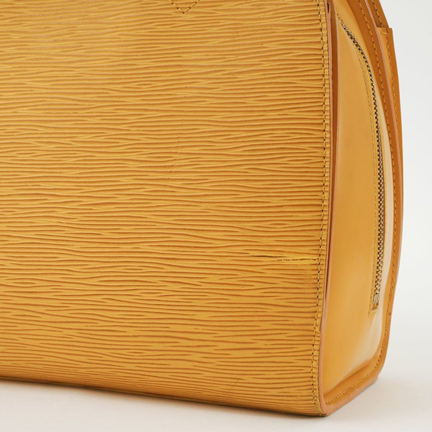 Louis Vuitton Pont Neuf