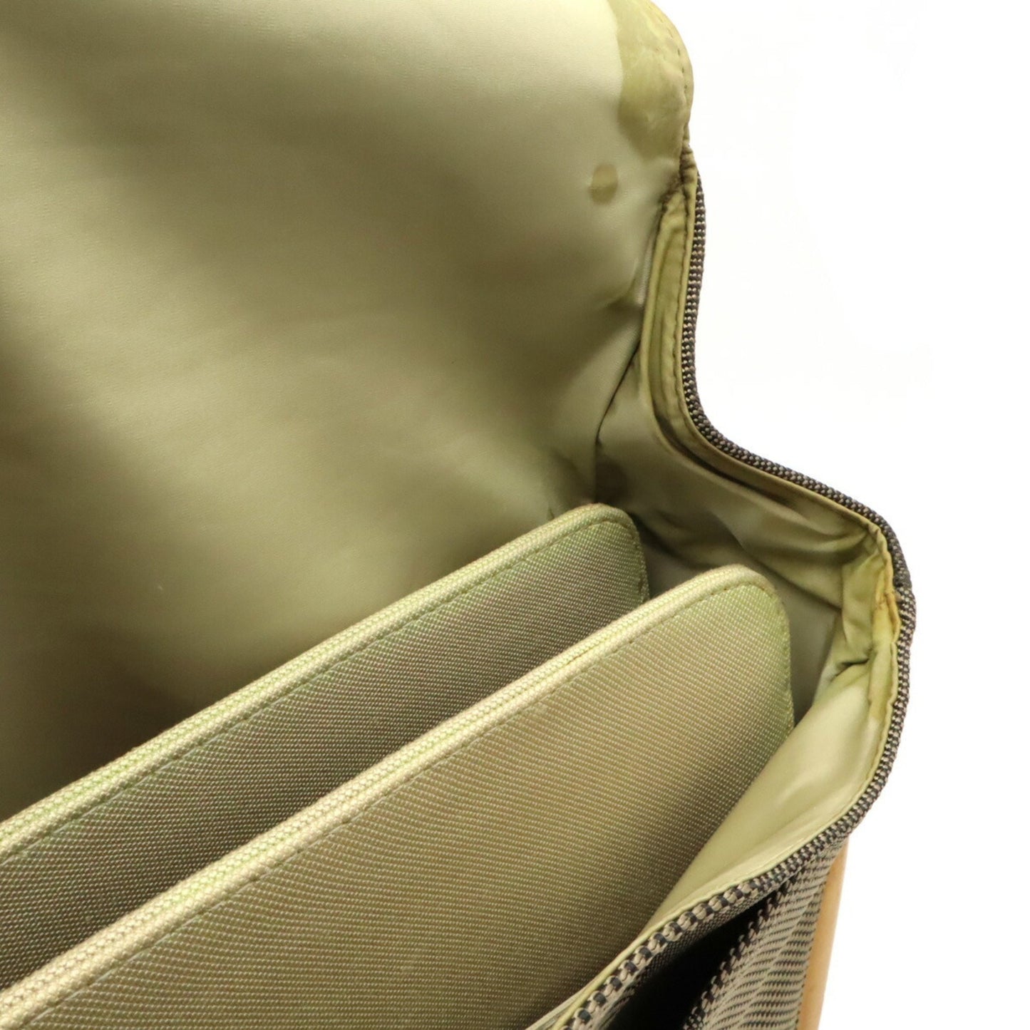 Louis Vuitton Messenger