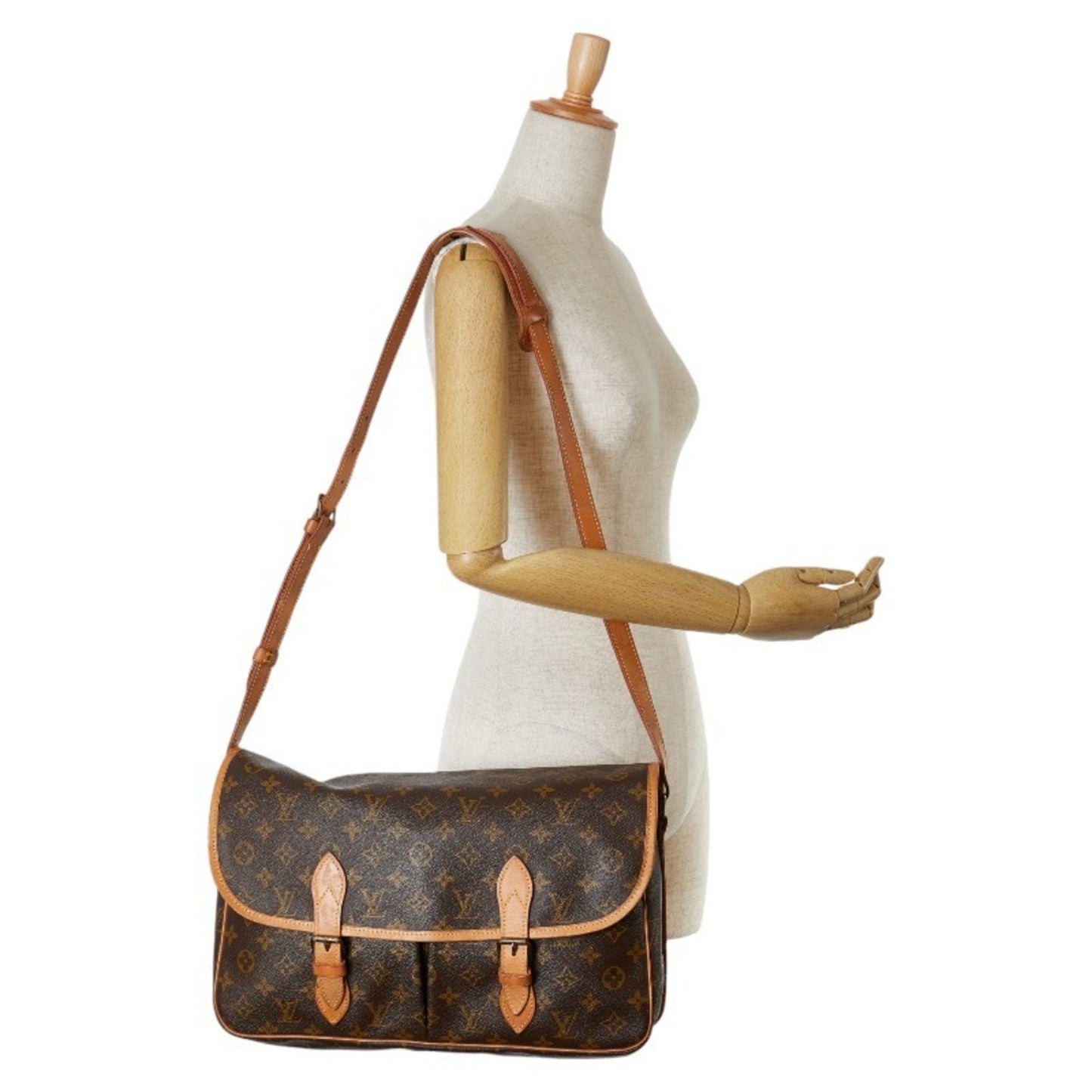Louis Vuitton Gibecière