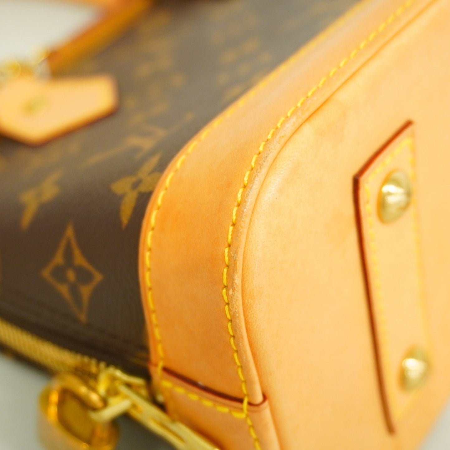 Louis Vuitton Alma BB