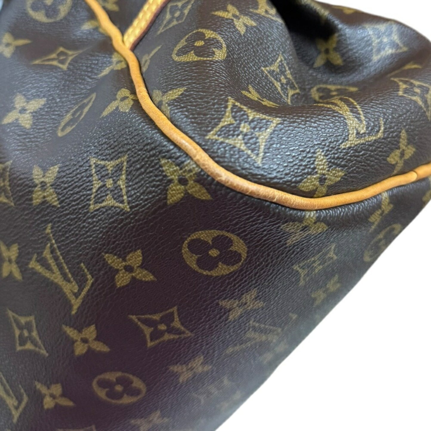 Louis Vuitton Montorgueil