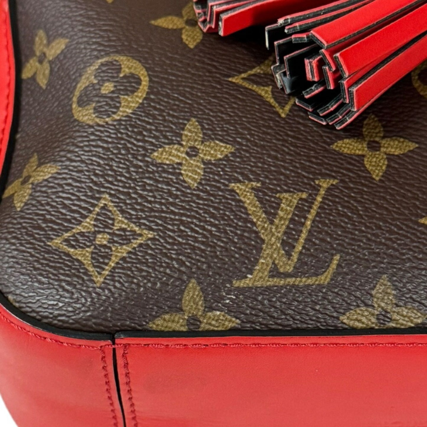 Louis Vuitton Saintonge