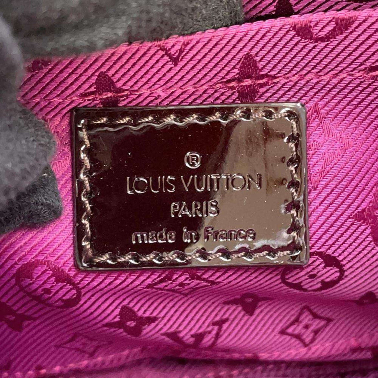 Louis Vuitton Pochette