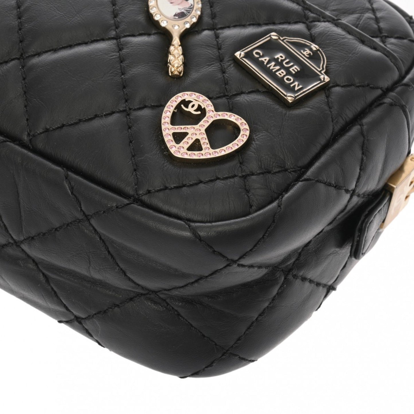 Chanel 2,55