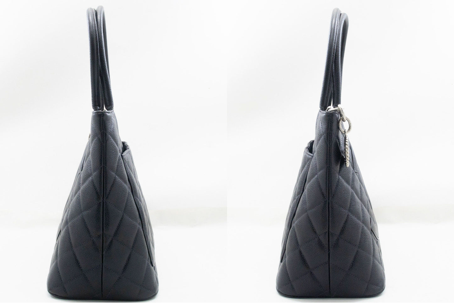 Chanel Medaillon