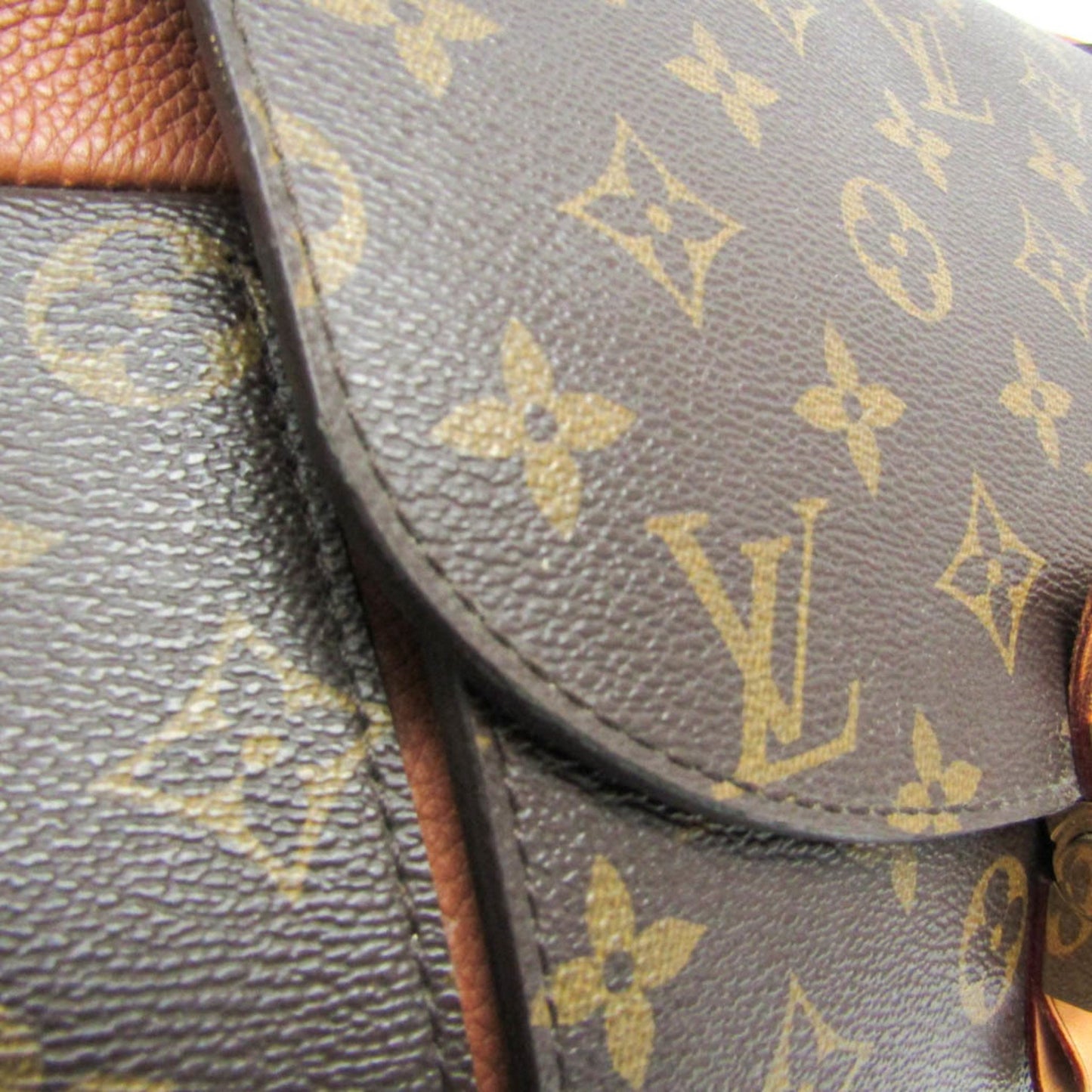 Louis Vuitton Olympe