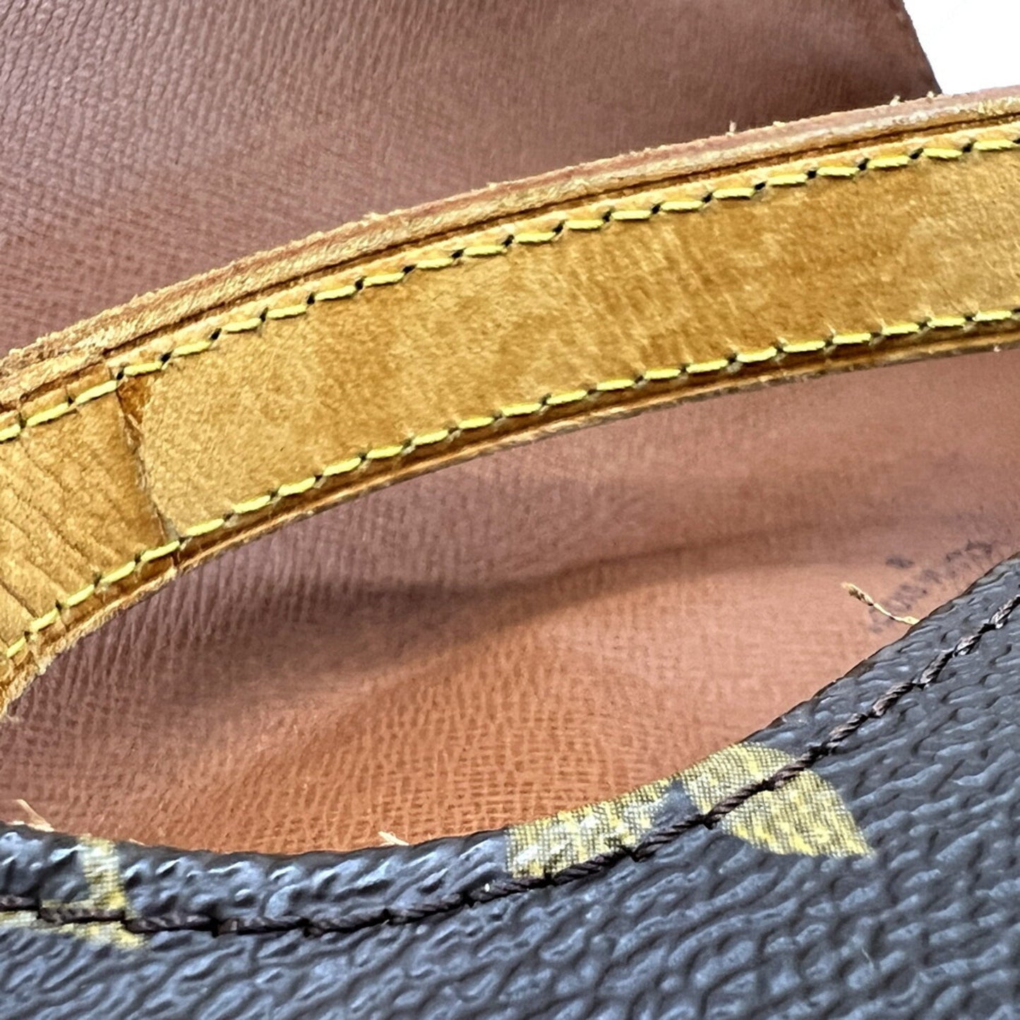 Louis Vuitton Musette Salsa