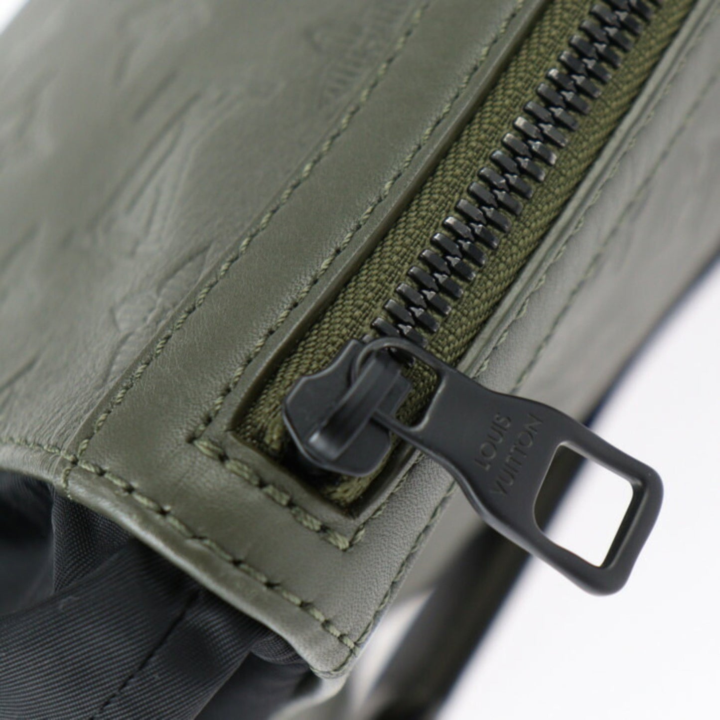 Louis Vuitton Chalk Sling