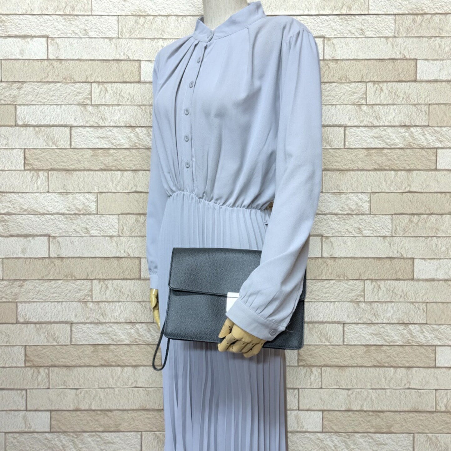 Louis Vuitton Selenga