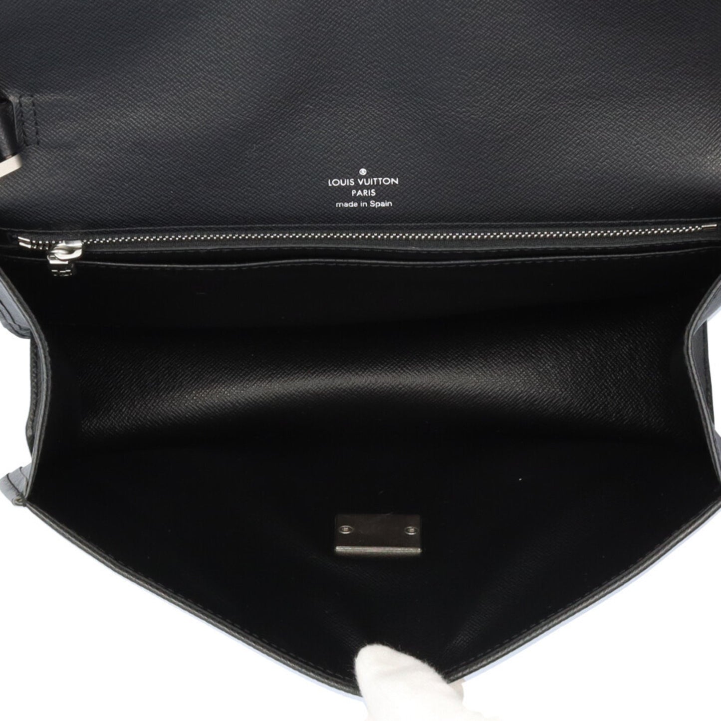 Louis Vuitton Selenga